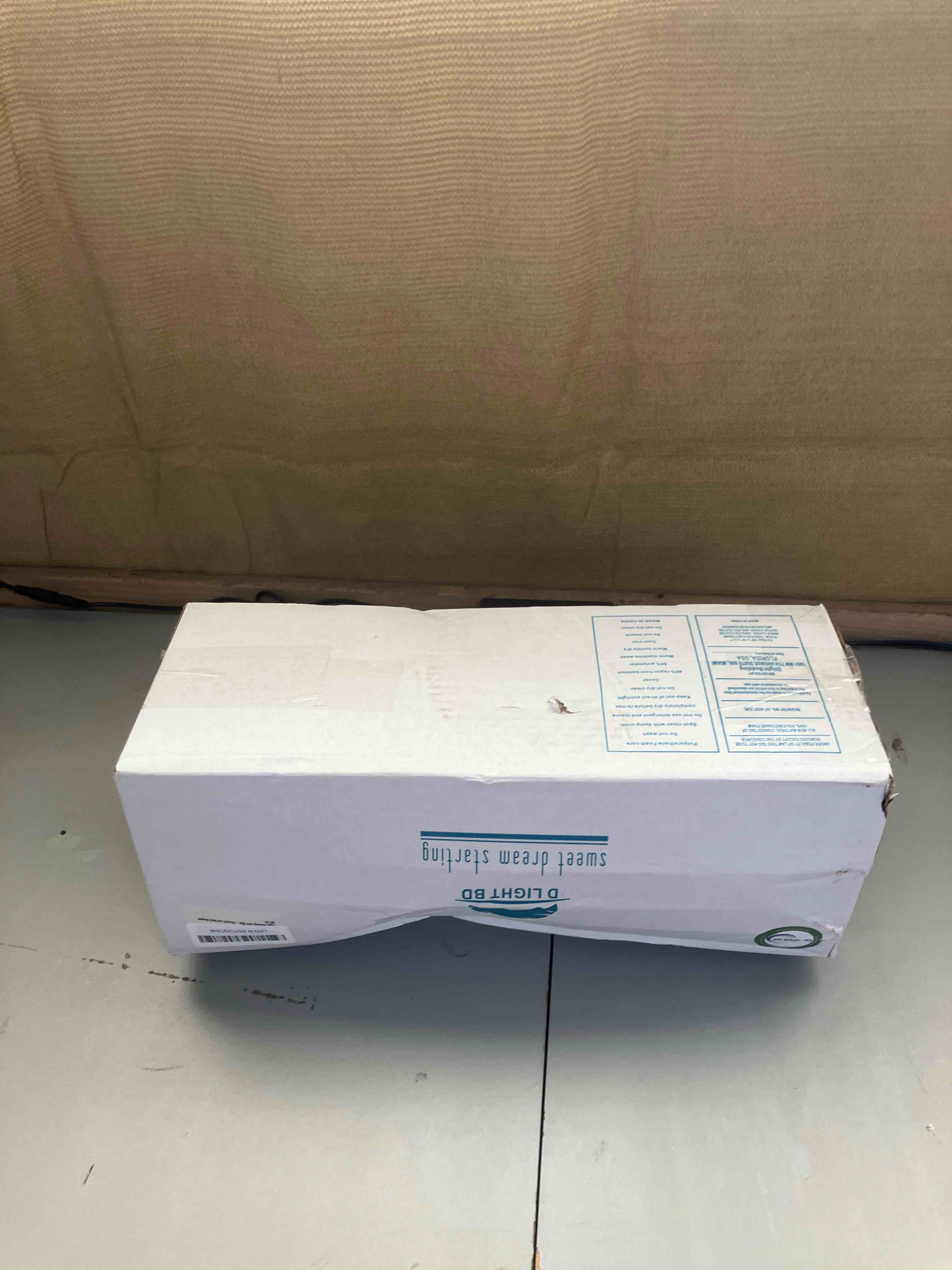 https://s3.amazonaws.com/lotting-images-prod/phillipi/TEA1206255_1741871553792.jpeg