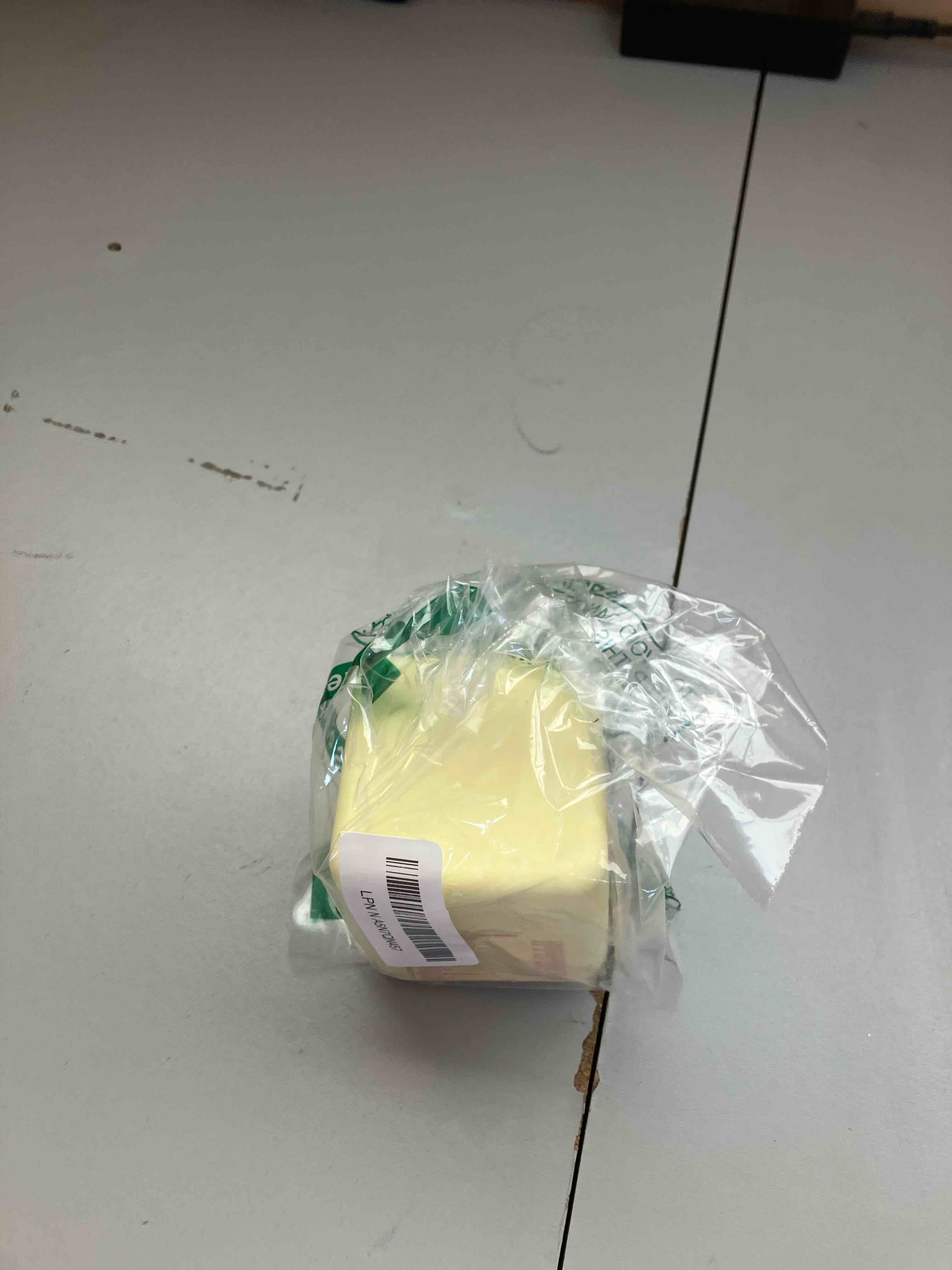 https://s3.amazonaws.com/lotting-images-prod/phillipi/TEA1206261_1741871883249.jpeg