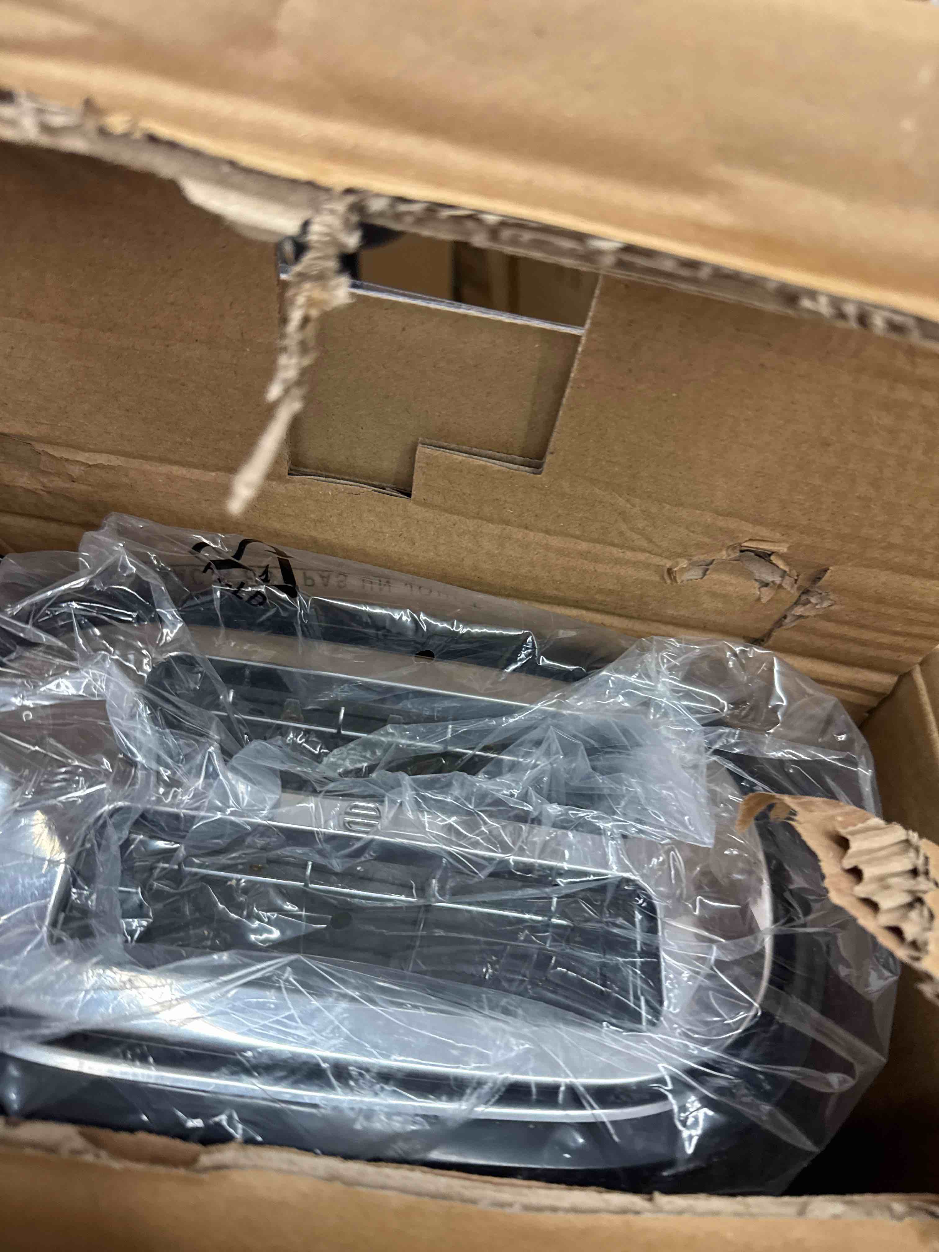 https://s3.amazonaws.com/lotting-images-prod/phillipi/TEA1207080_1747941290220.jpeg