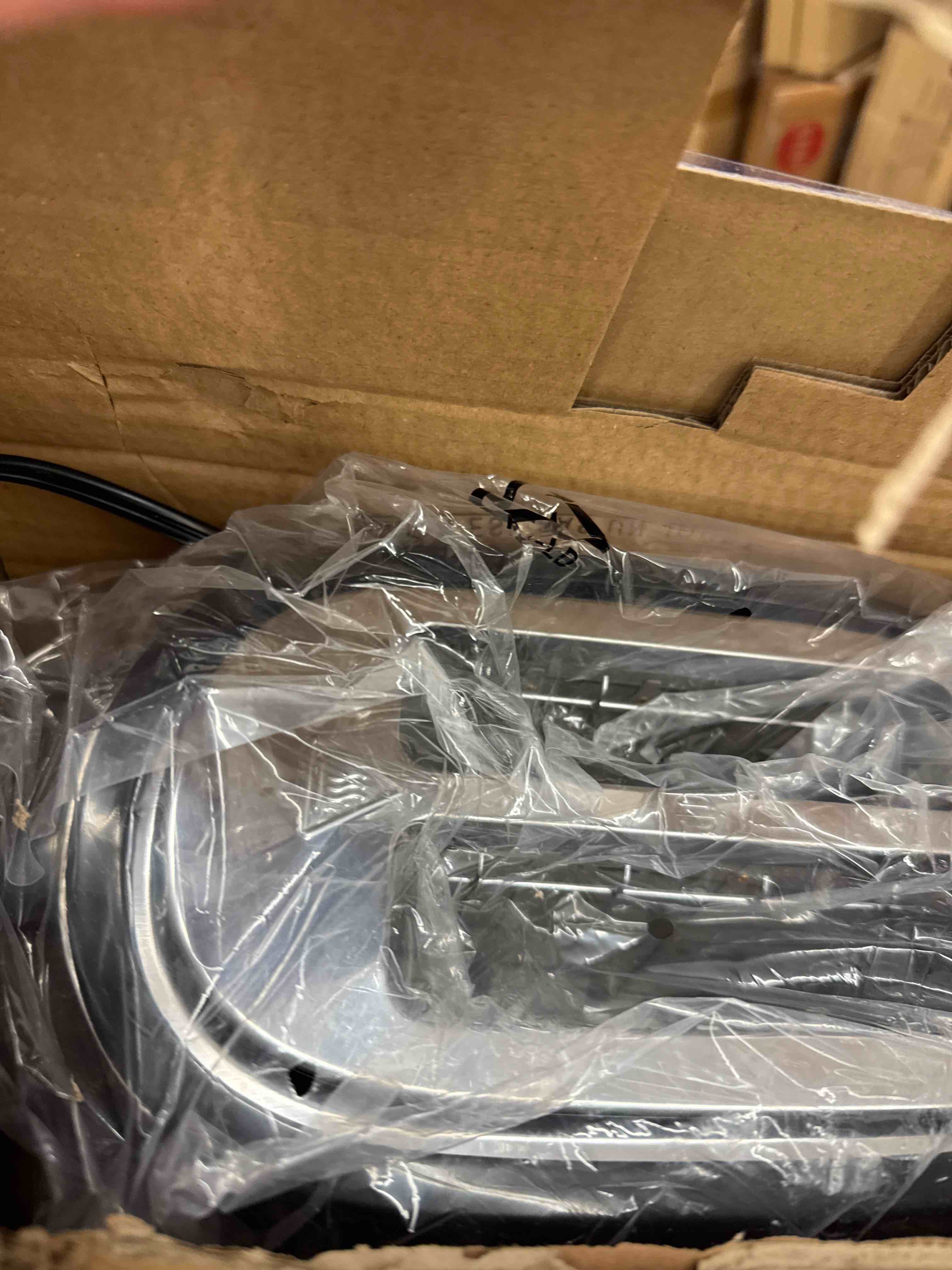 https://s3.amazonaws.com/lotting-images-prod/phillipi/TEA1207080_1747941290911.jpeg