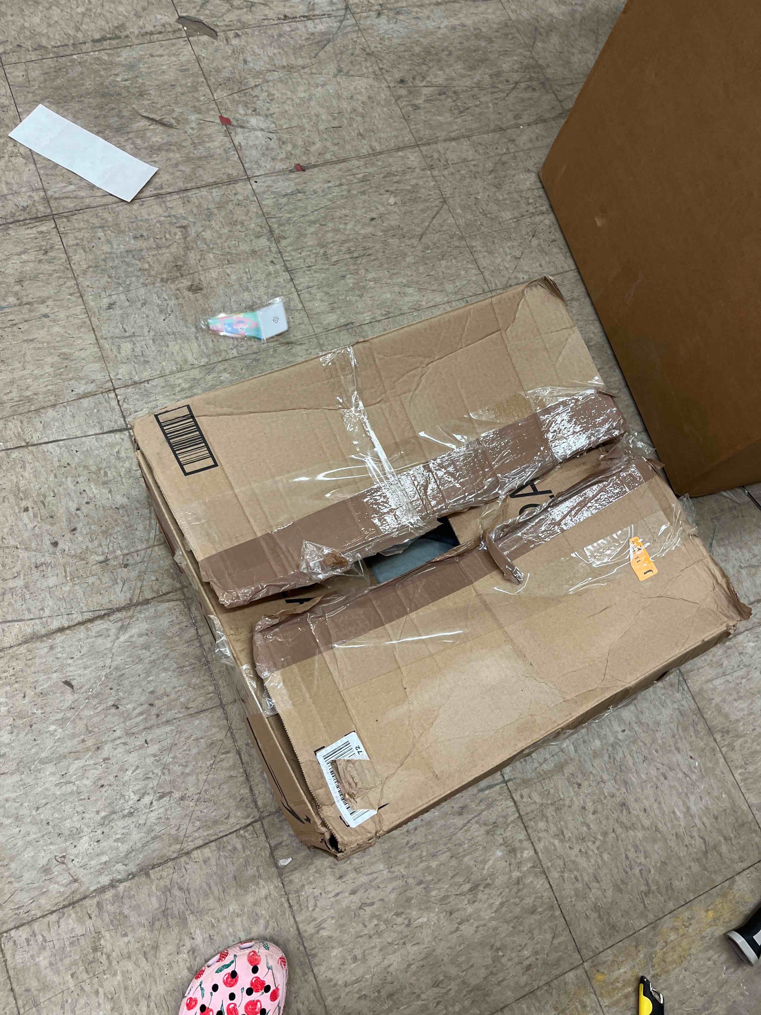 https://s3.amazonaws.com/lotting-images-prod/phillipi/TEA1207116_1748016232634.jpeg