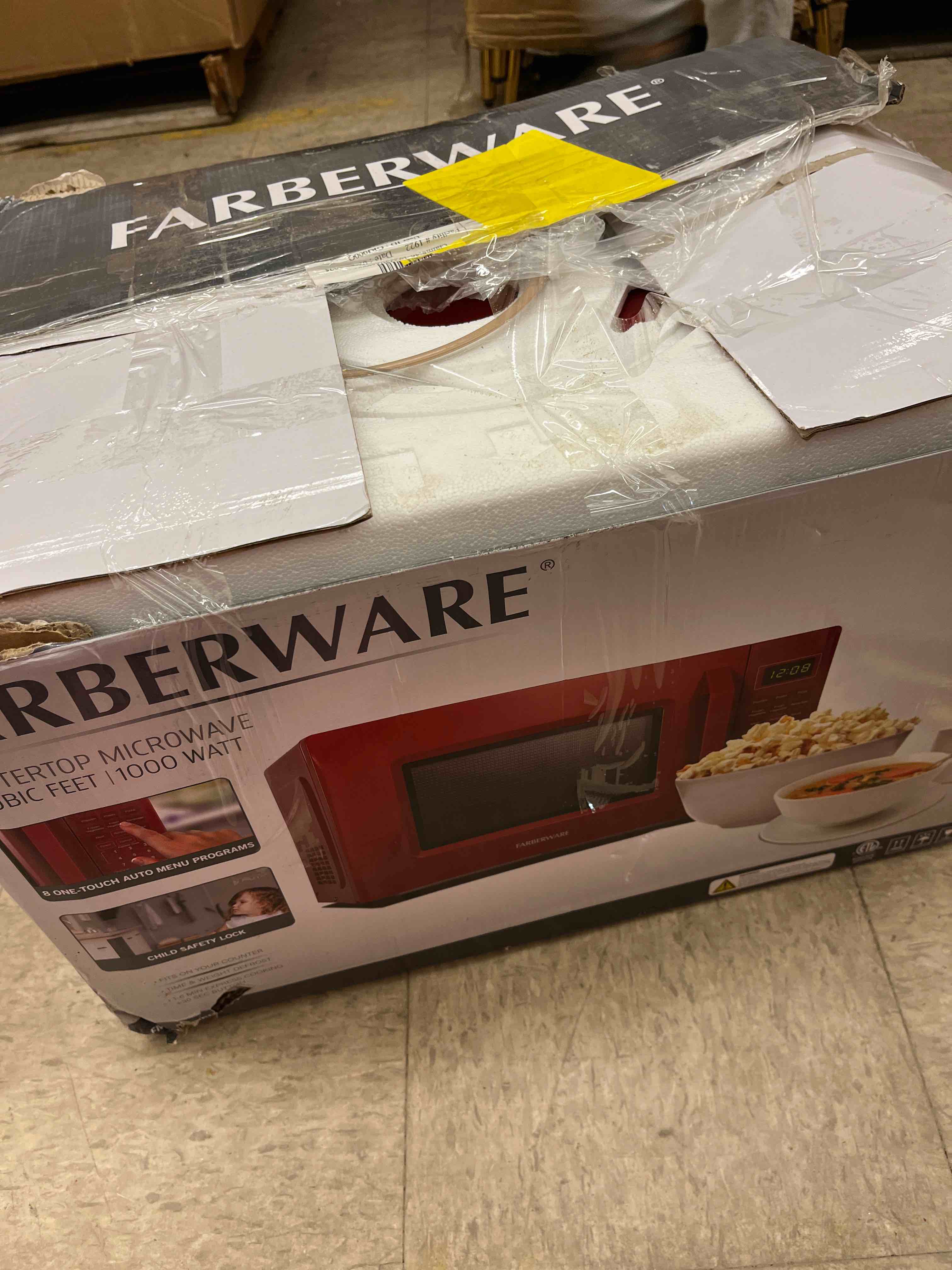 https://s3.amazonaws.com/lotting-images-prod/phillipi/TEA1207129_1748018390591.jpeg