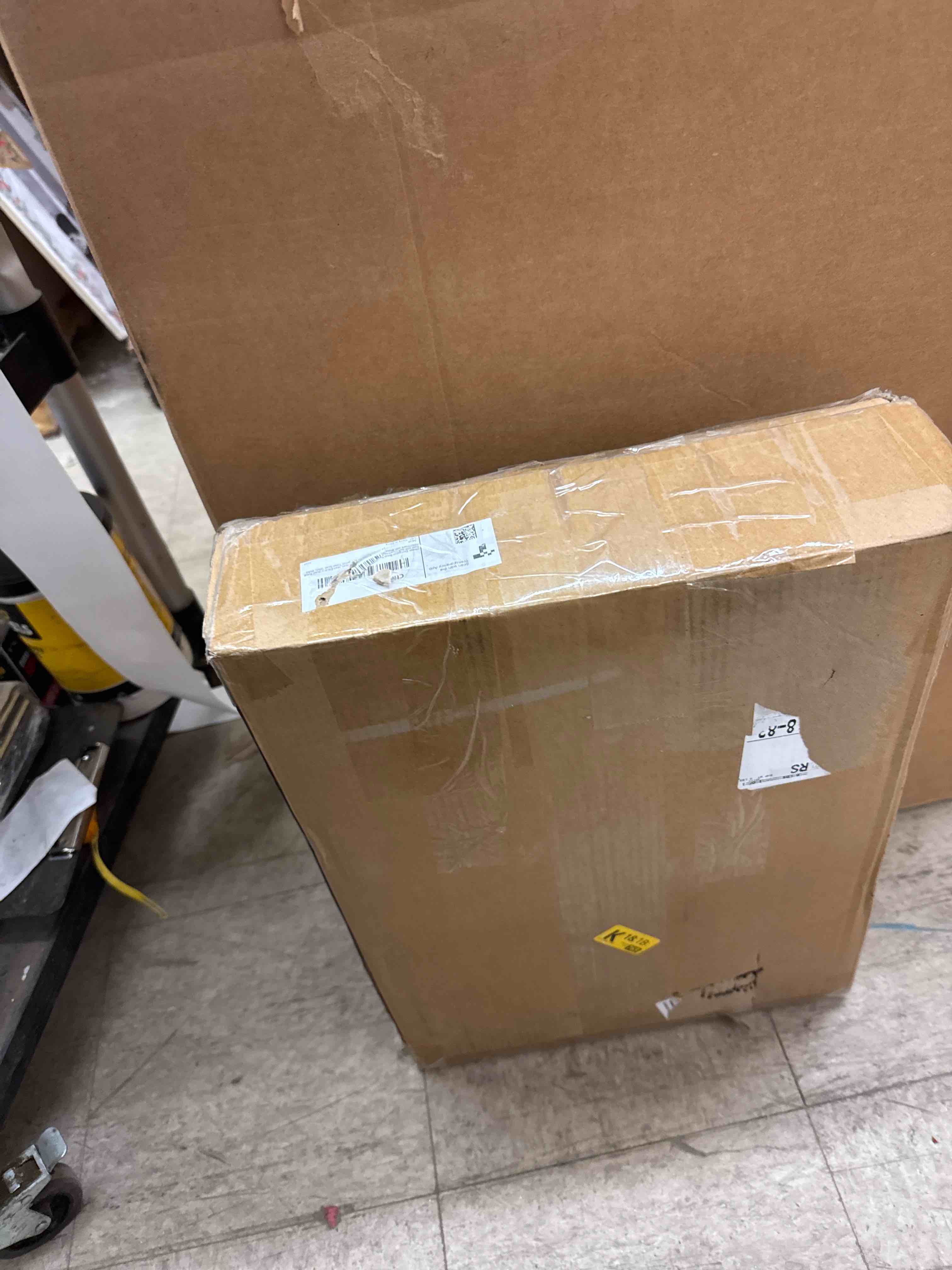 https://s3.amazonaws.com/lotting-images-prod/phillipi/TEA1207139_1748021111041.jpeg