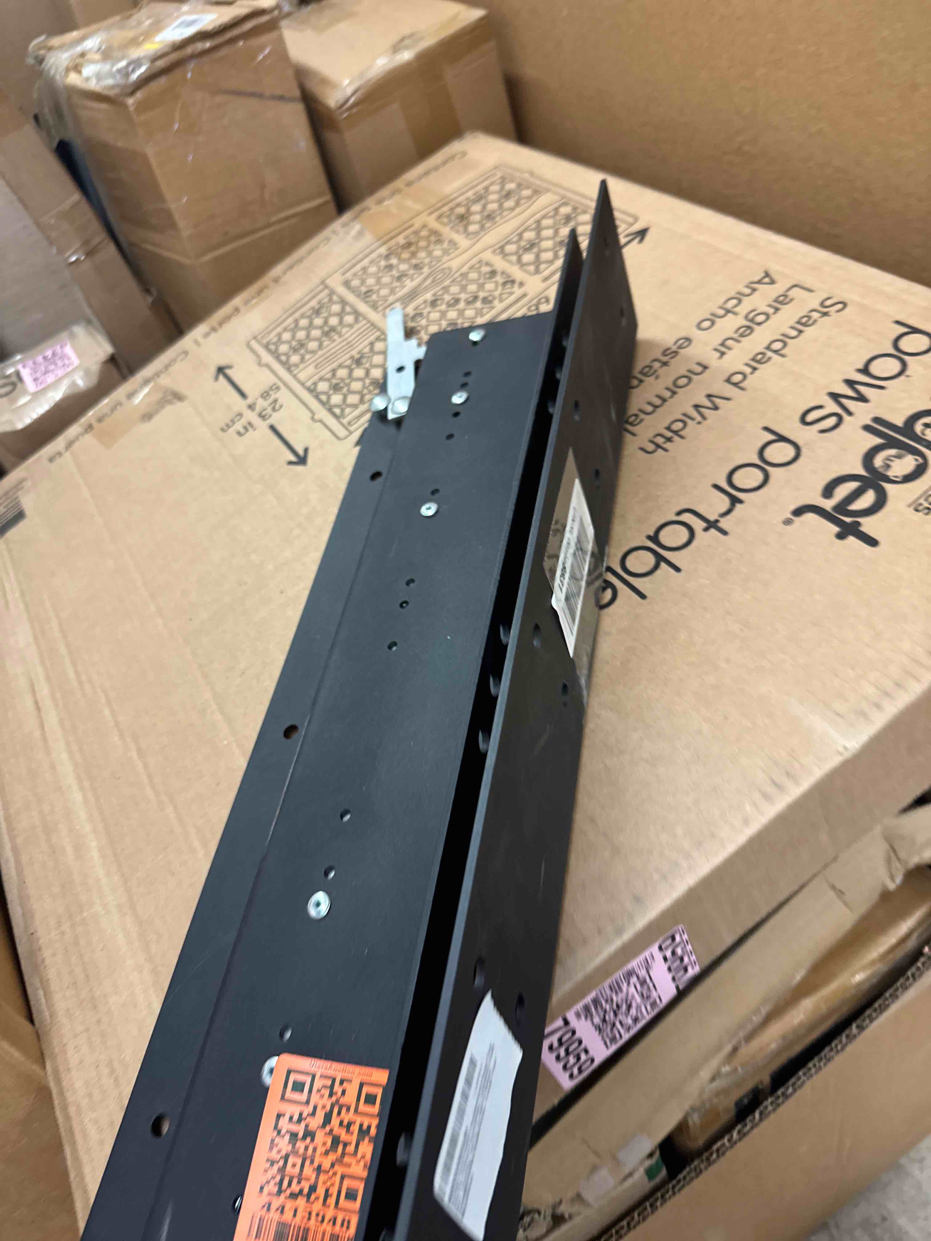 https://s3.amazonaws.com/lotting-images-prod/phillipi/TEA1207146_1748022037003.jpeg