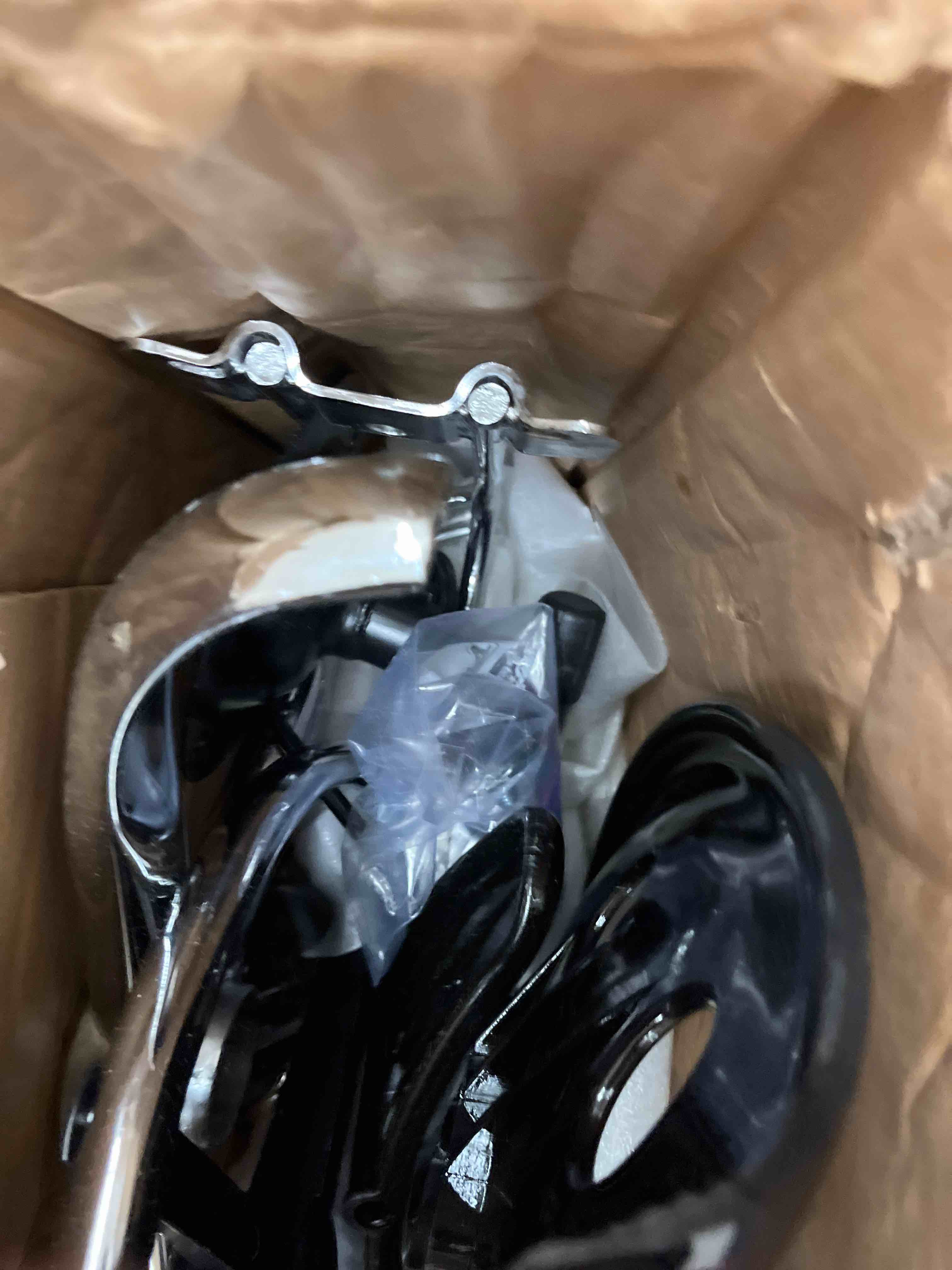 https://s3.amazonaws.com/lotting-images-prod/phillipi/TEA1207151_1748022458073.jpeg