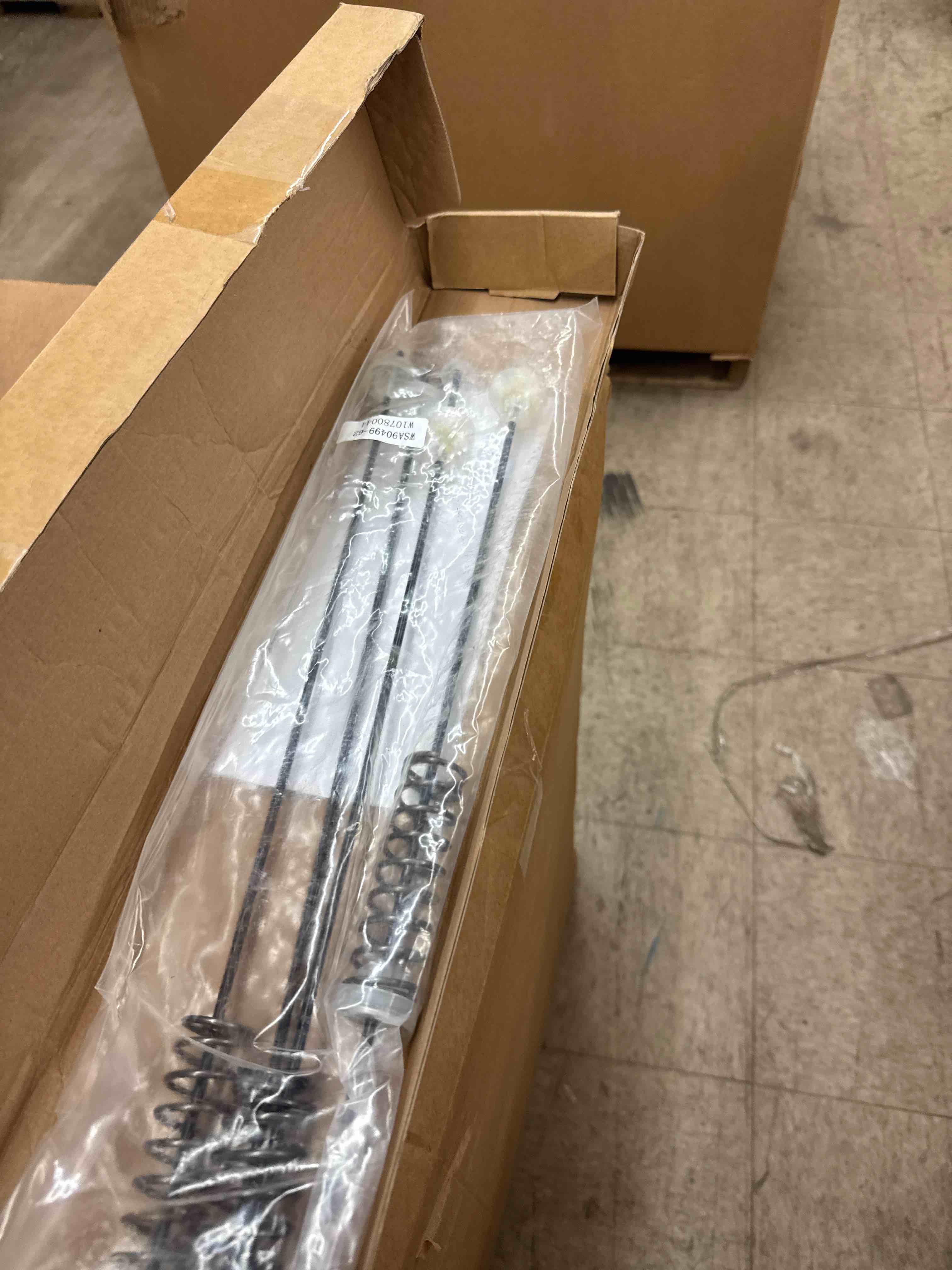https://s3.amazonaws.com/lotting-images-prod/phillipi/TEA1207155_1748022811708.jpeg