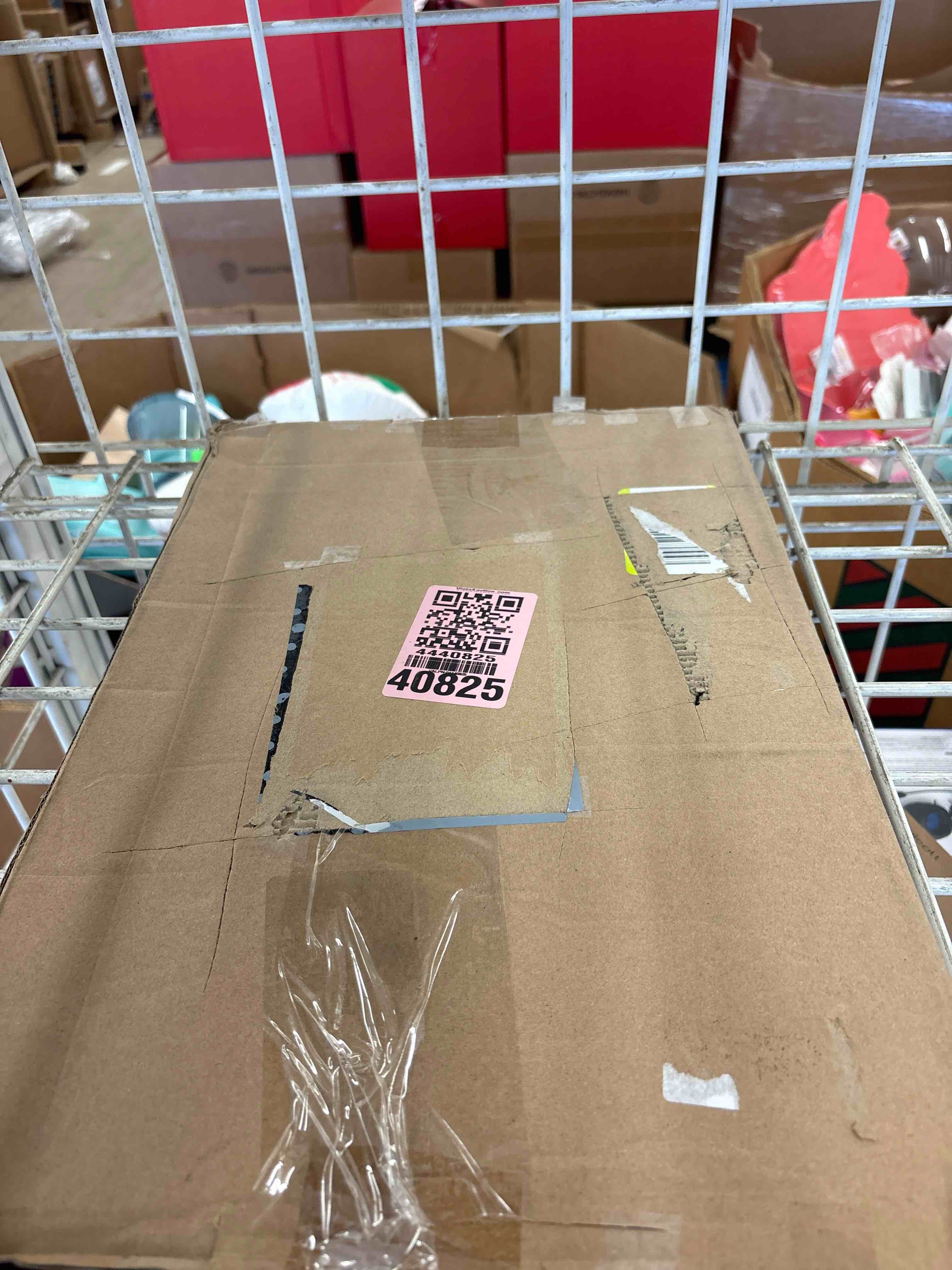 https://s3.amazonaws.com/lotting-images-prod/phillipi/TEA1207601_1748956893177.jpeg