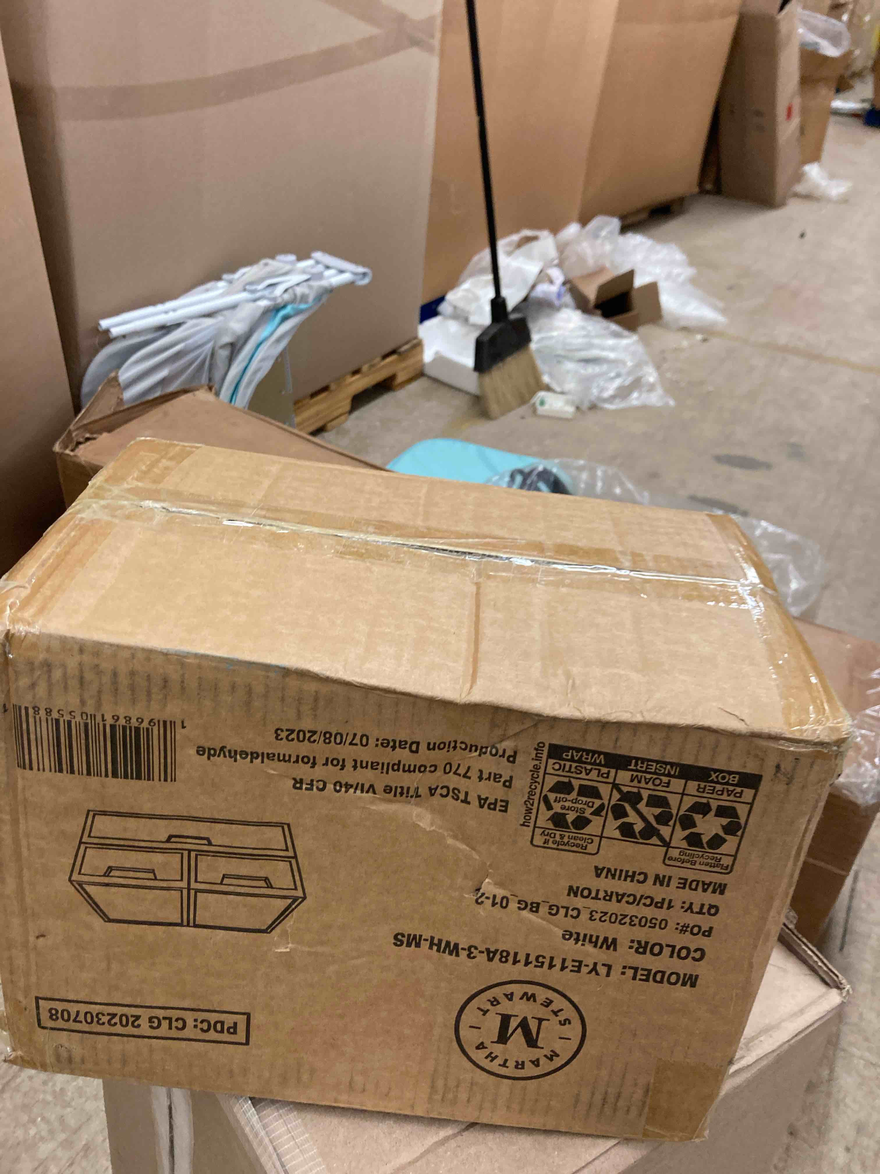 https://s3.amazonaws.com/lotting-images-prod/phillipi/TEA1207631_1748968663790.jpeg