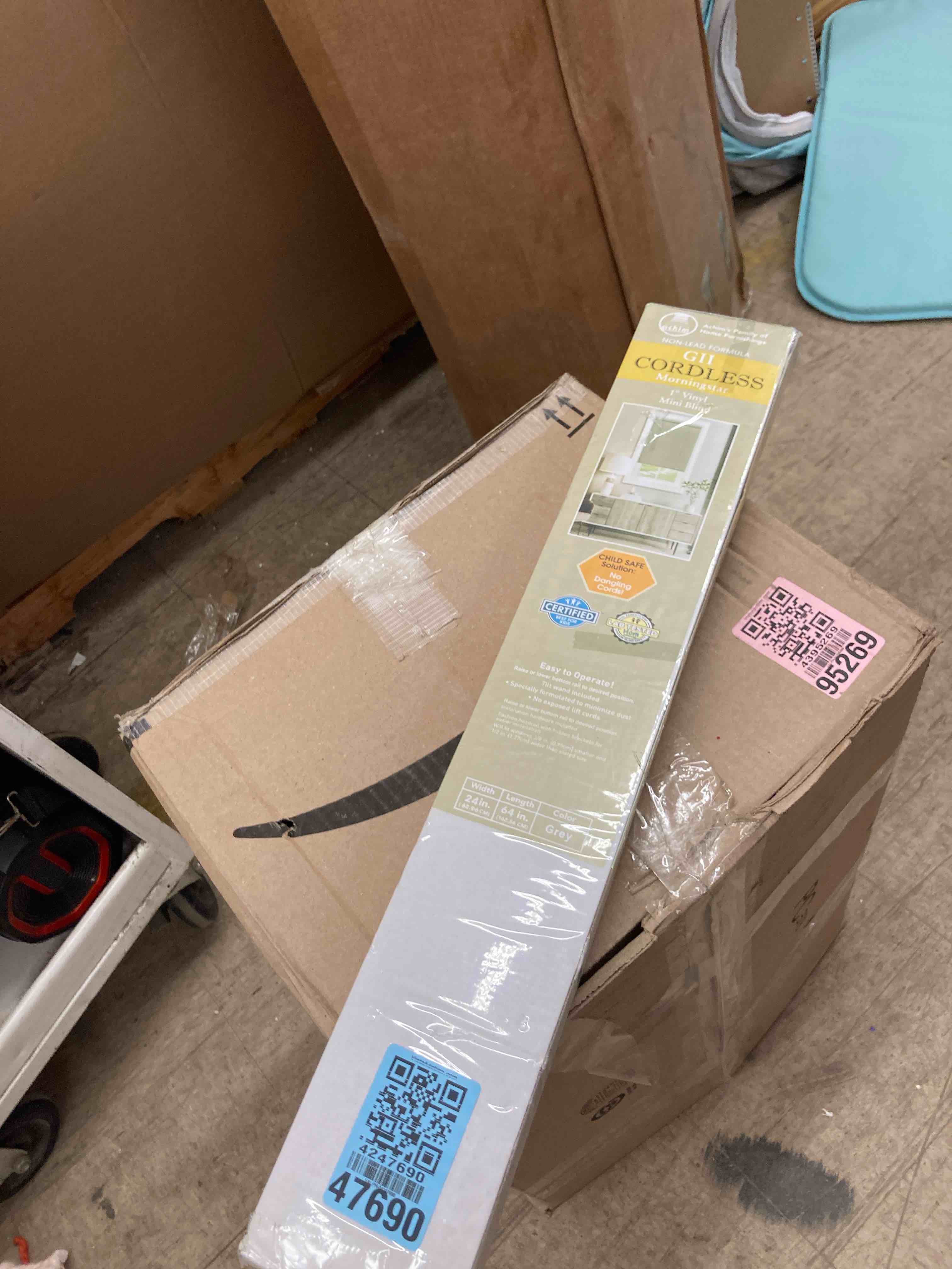 https://s3.amazonaws.com/lotting-images-prod/phillipi/TEA1207638_1748970816957.jpeg