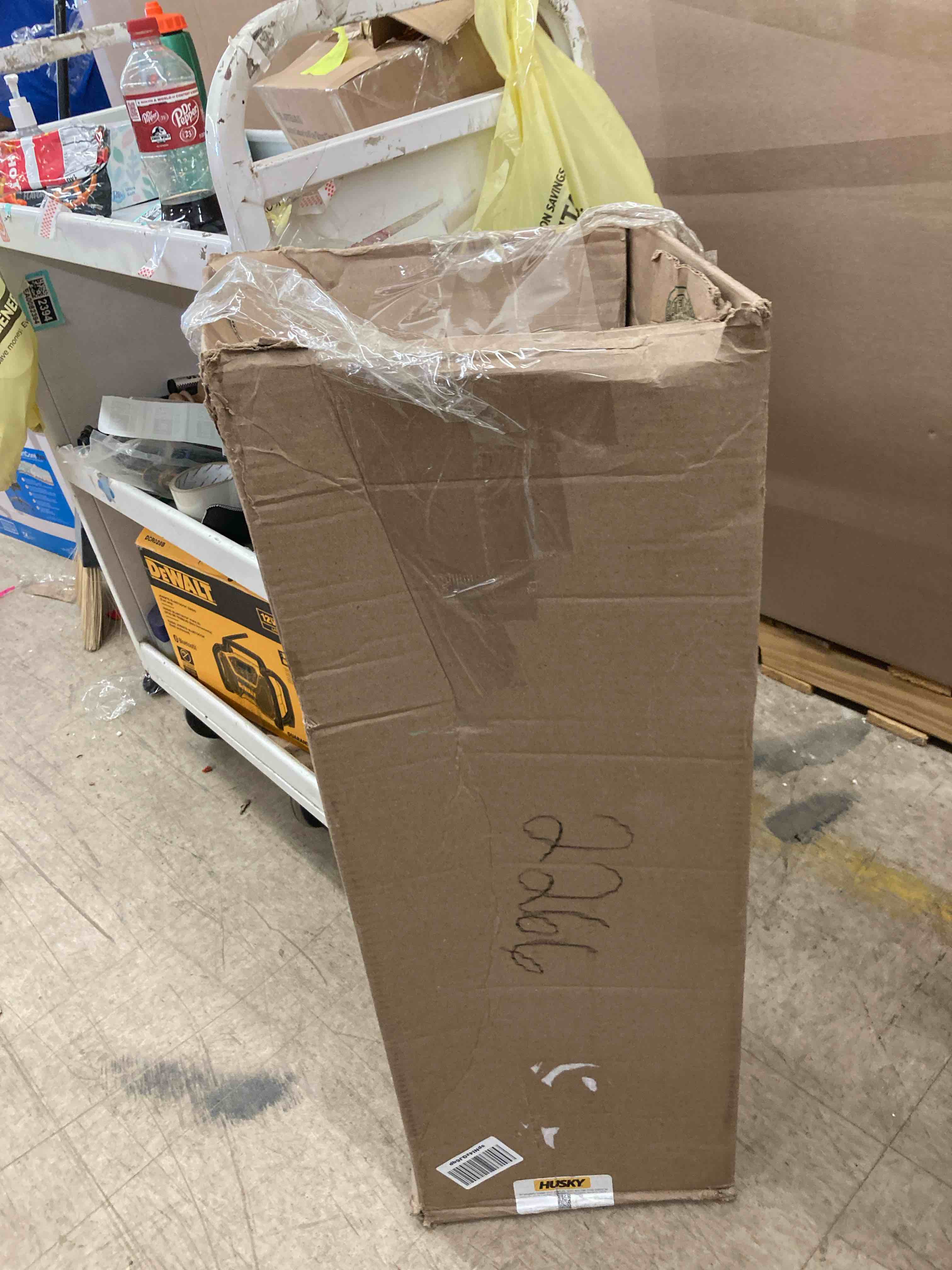 https://s3.amazonaws.com/lotting-images-prod/phillipi/TEA1207661_1748979224269.jpeg