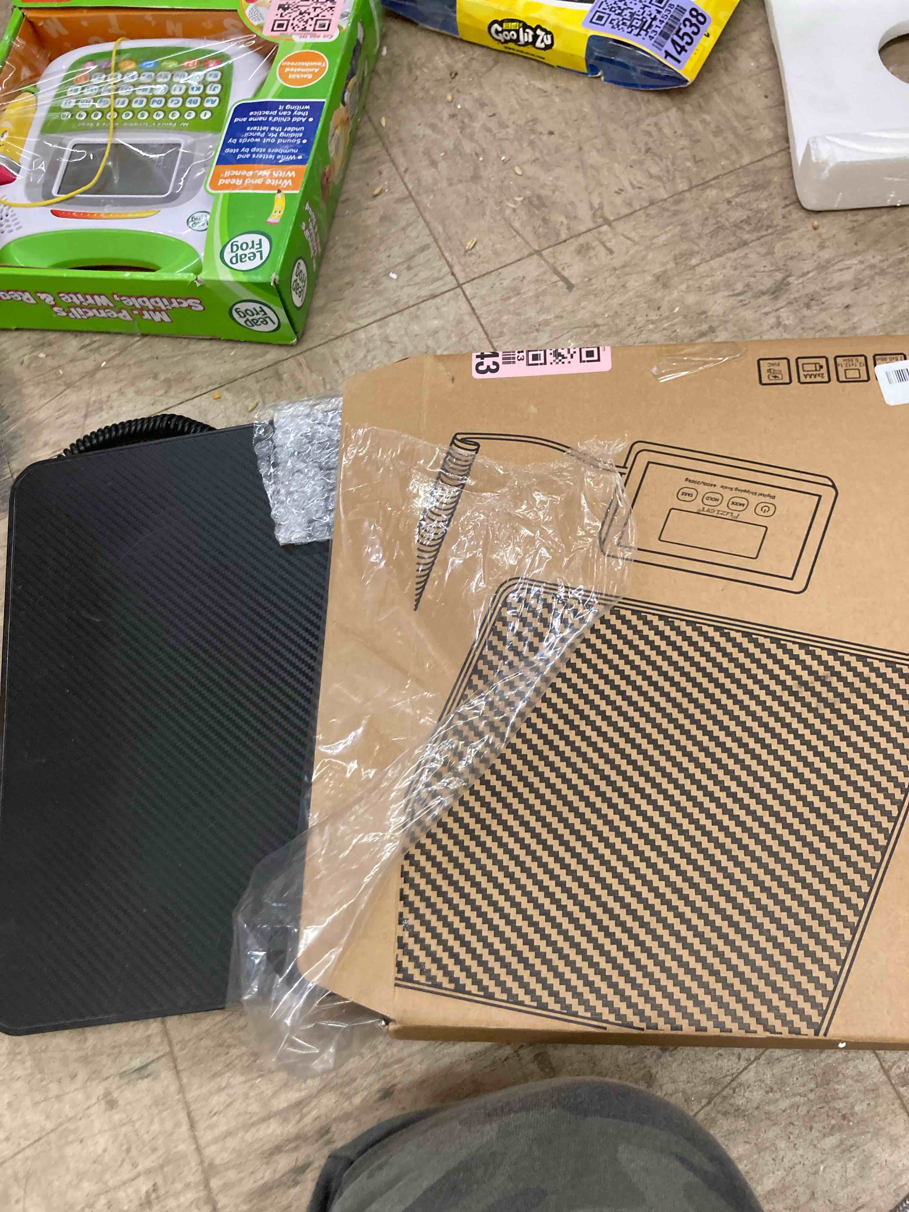 https://s3.amazonaws.com/lotting-images-prod/phillipi/TEA1207667_1748983871875.jpeg