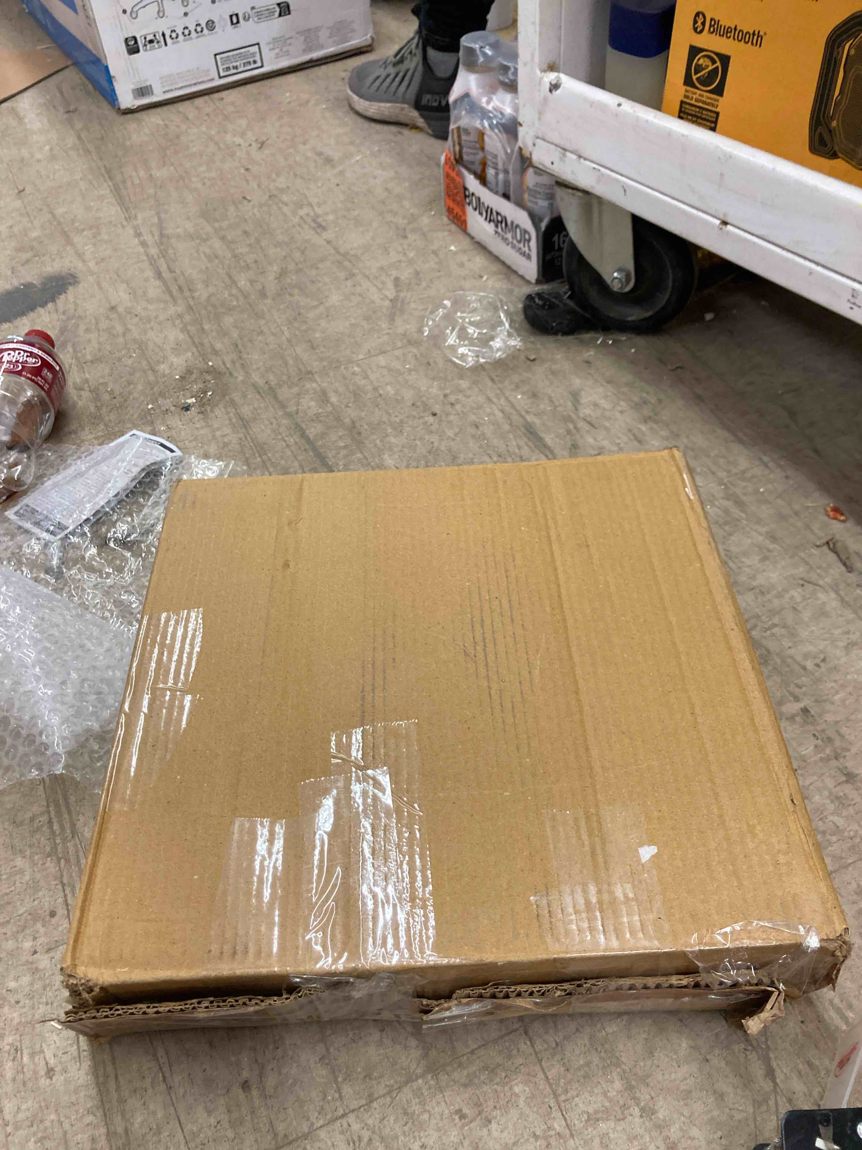 https://s3.amazonaws.com/lotting-images-prod/phillipi/TEA1207675_1748982795381.jpeg