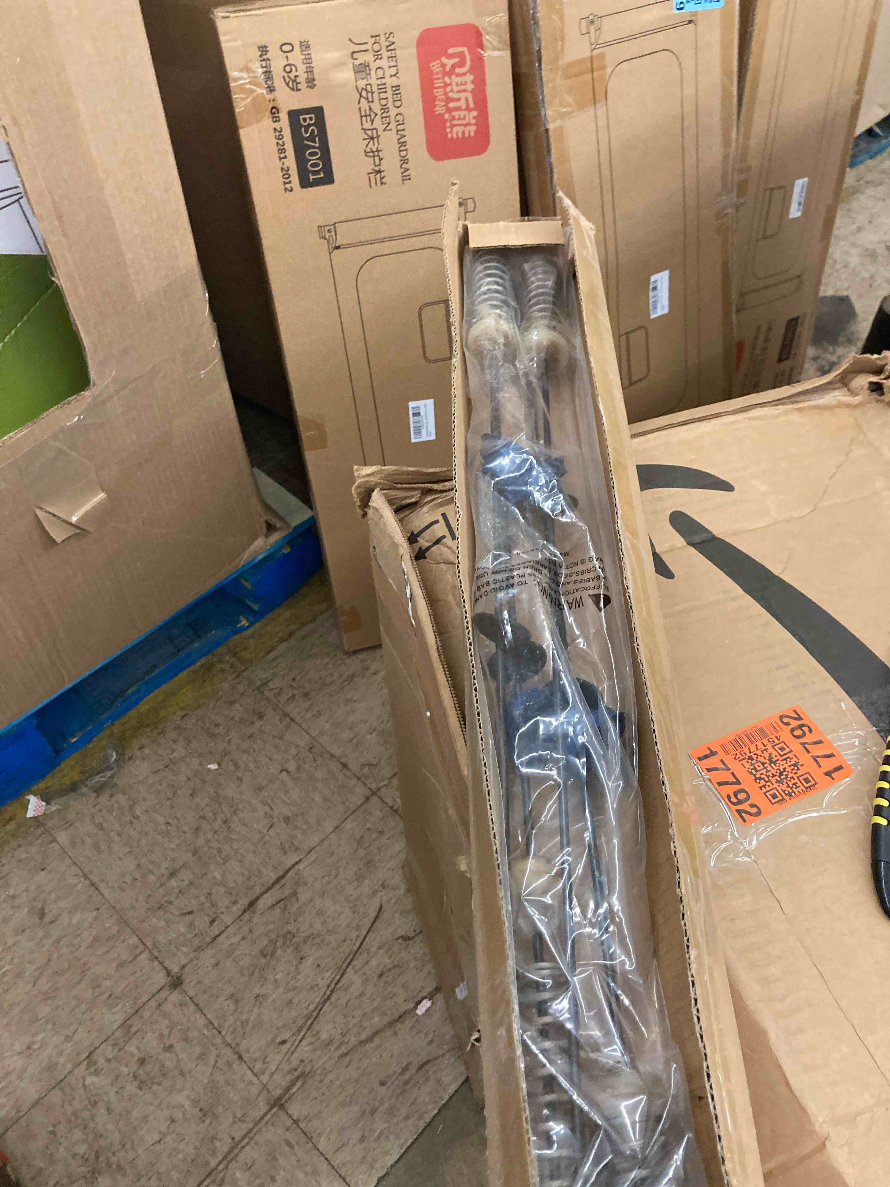 https://s3.amazonaws.com/lotting-images-prod/phillipi/TEA1208055_1749487446265.jpeg