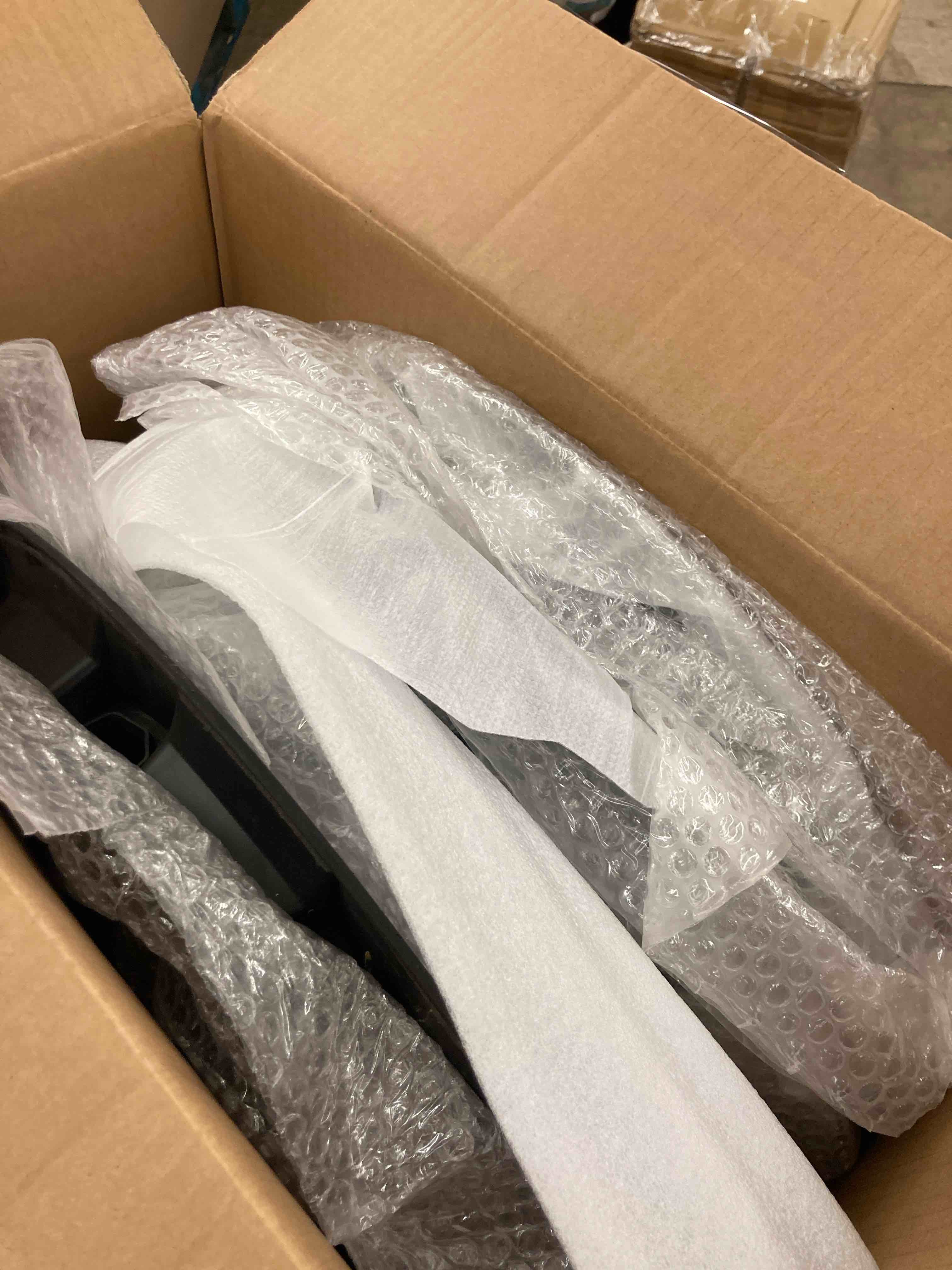 https://s3.amazonaws.com/lotting-images-prod/phillipi/TEA1208063_1749489035062.jpeg
