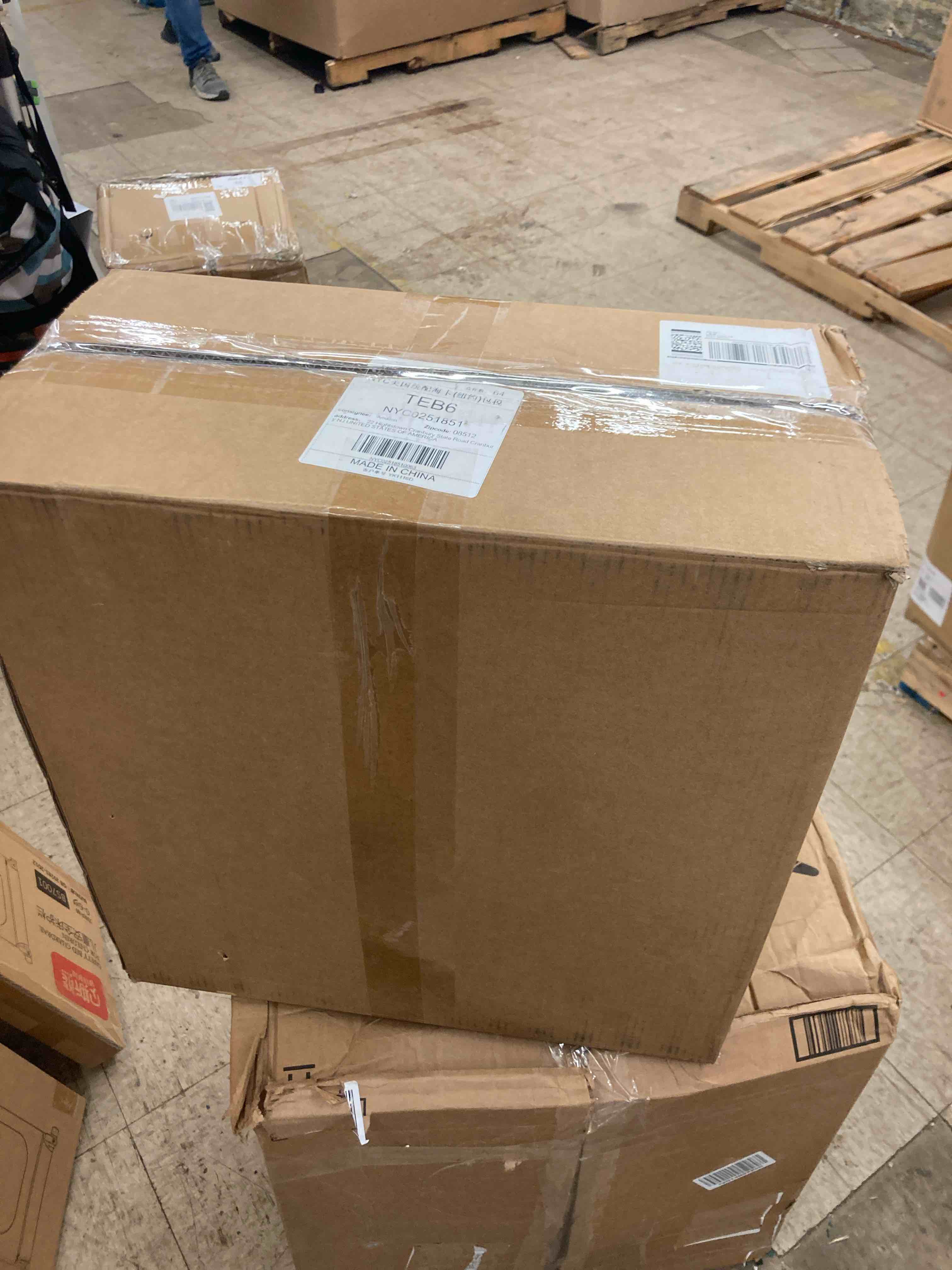 https://s3.amazonaws.com/lotting-images-prod/phillipi/TEA1208063_1749489060402.jpeg