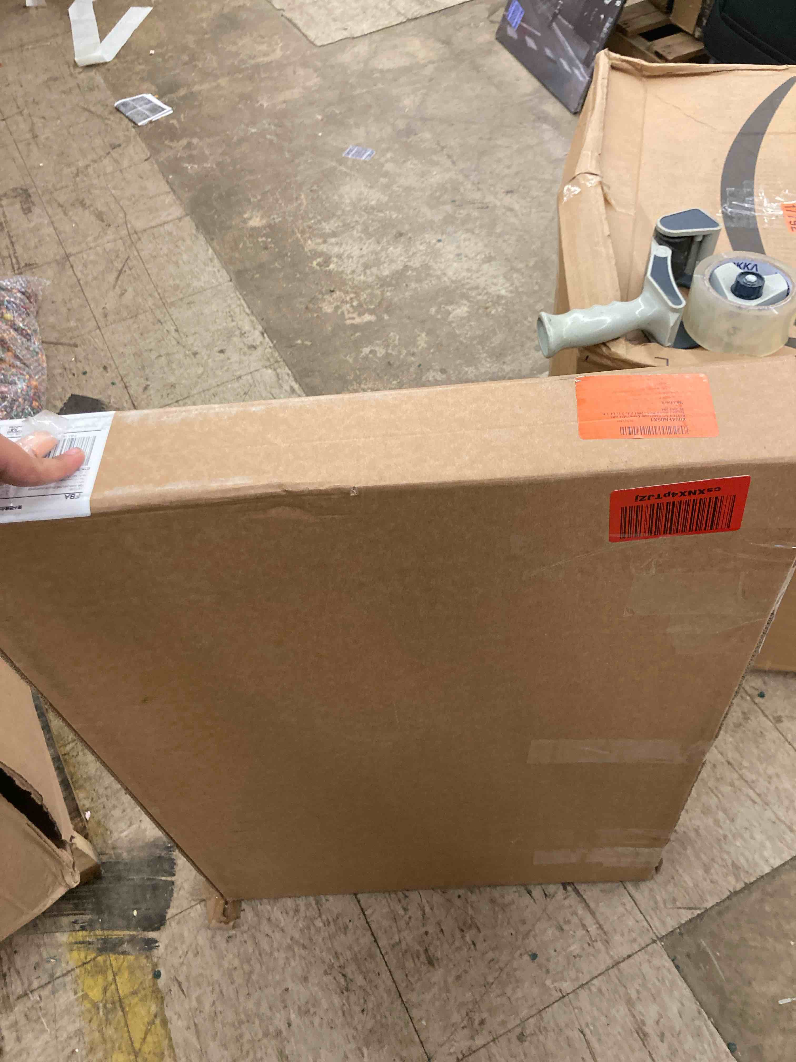 https://s3.amazonaws.com/lotting-images-prod/phillipi/TEA1208086_1749497855842.jpeg