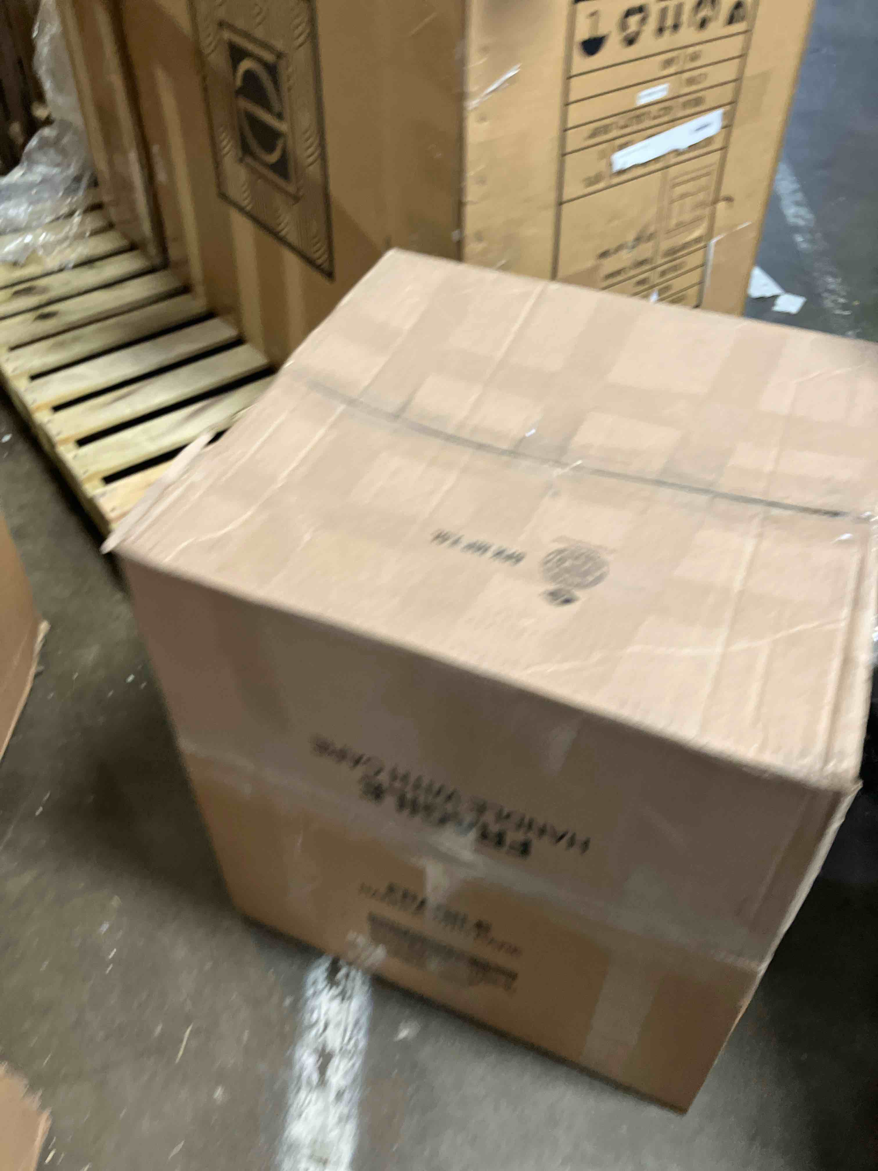 https://s3.amazonaws.com/lotting-images-prod/phillipi/TEA1208491_1750774283559.jpeg