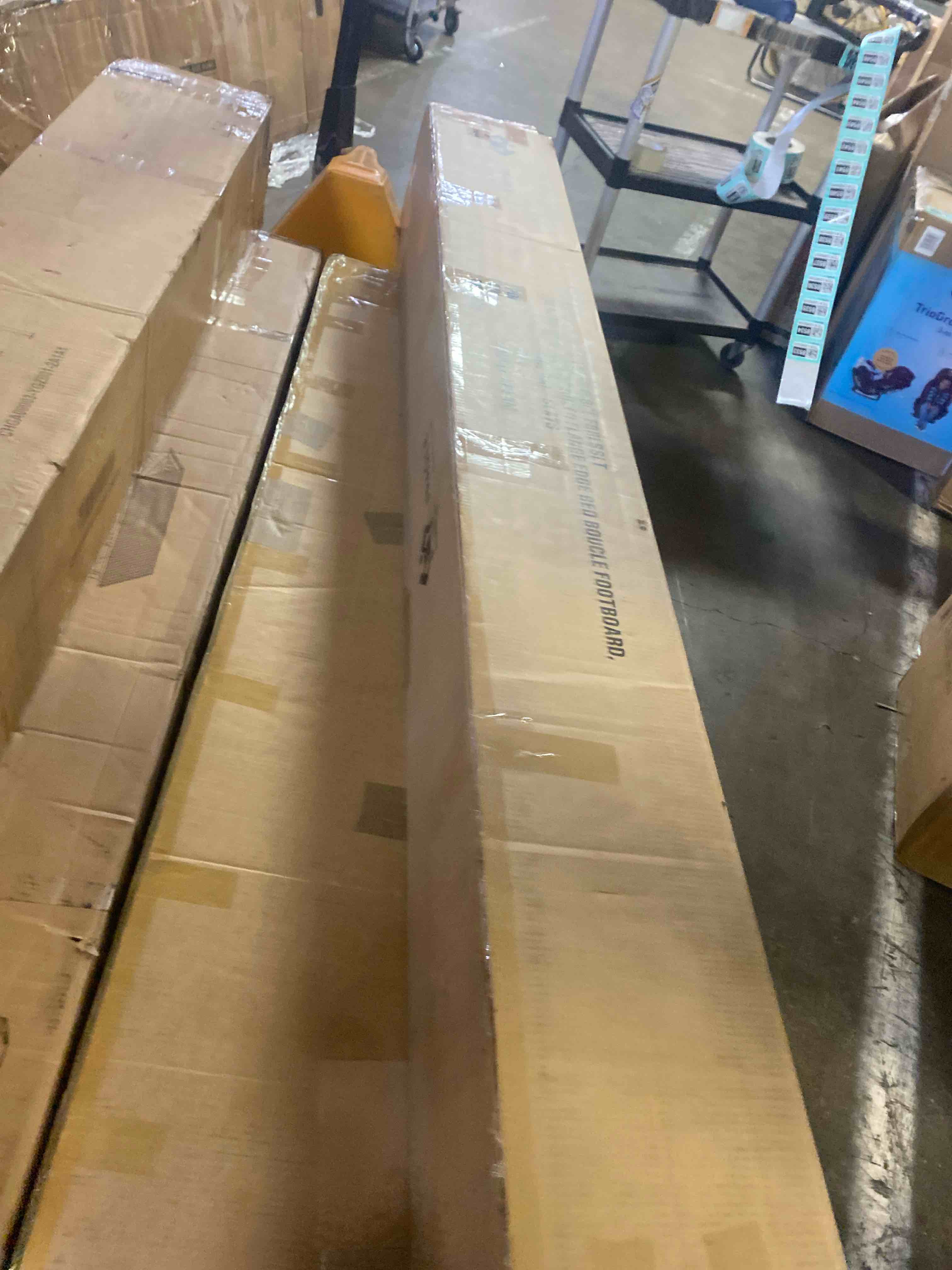 https://s3.amazonaws.com/lotting-images-prod/phillipi/TEA1208533_1750857858109.jpeg
