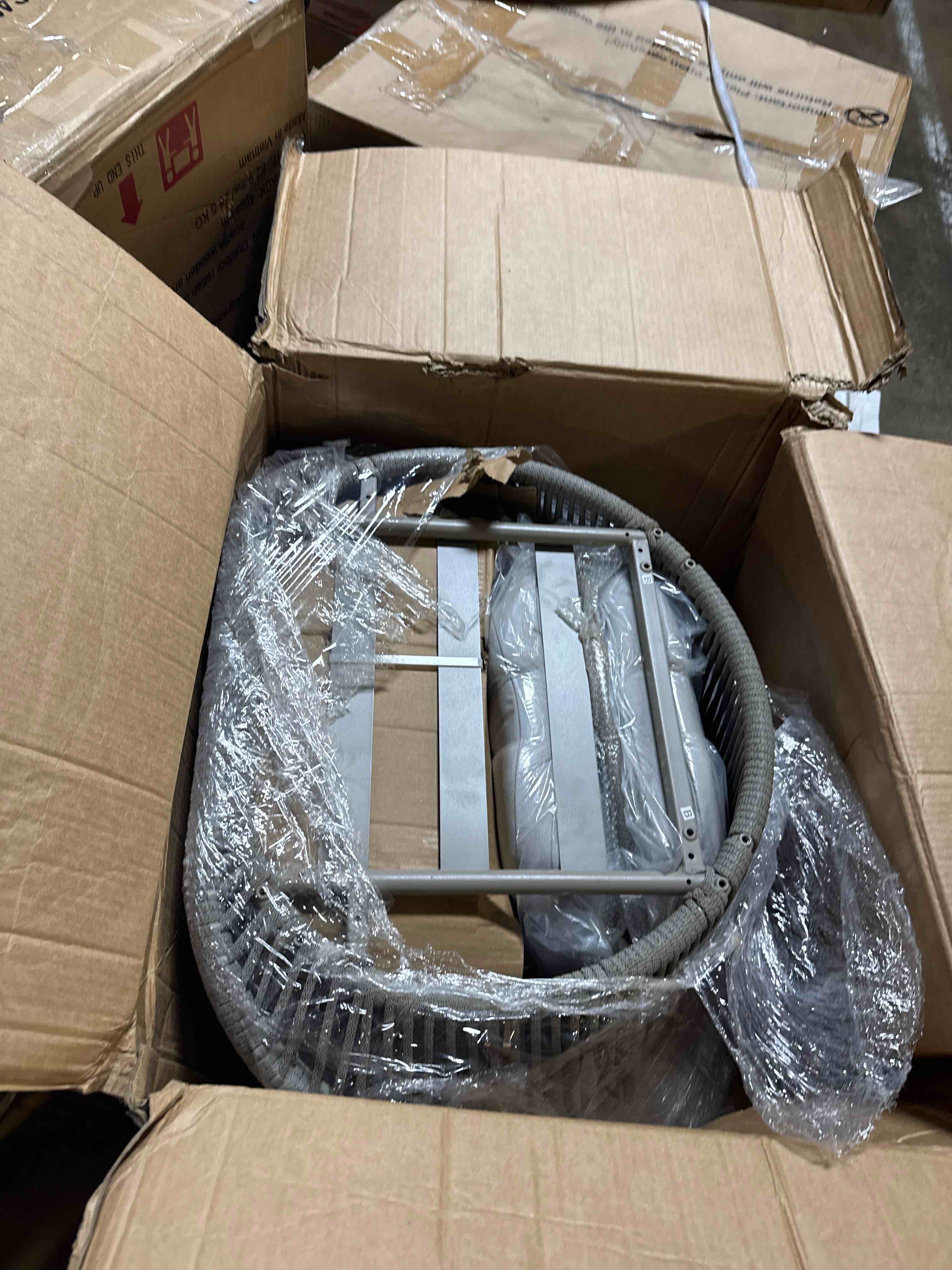 https://s3.amazonaws.com/lotting-images-prod/phillipi/TEA1208568_1750948210096.jpeg