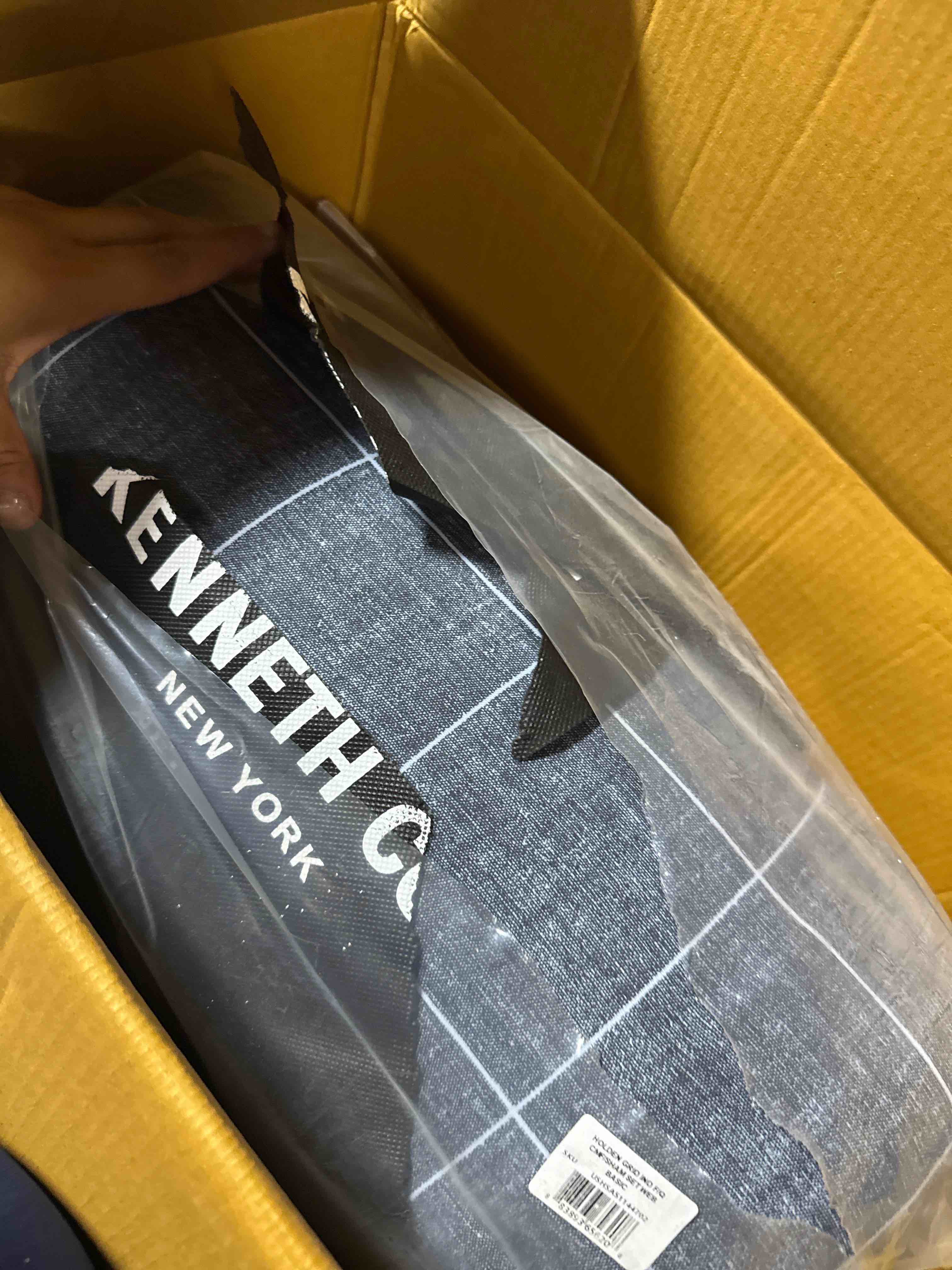 https://s3.amazonaws.com/lotting-images-prod/phillipi/TEA1208575_1750949121695.jpeg