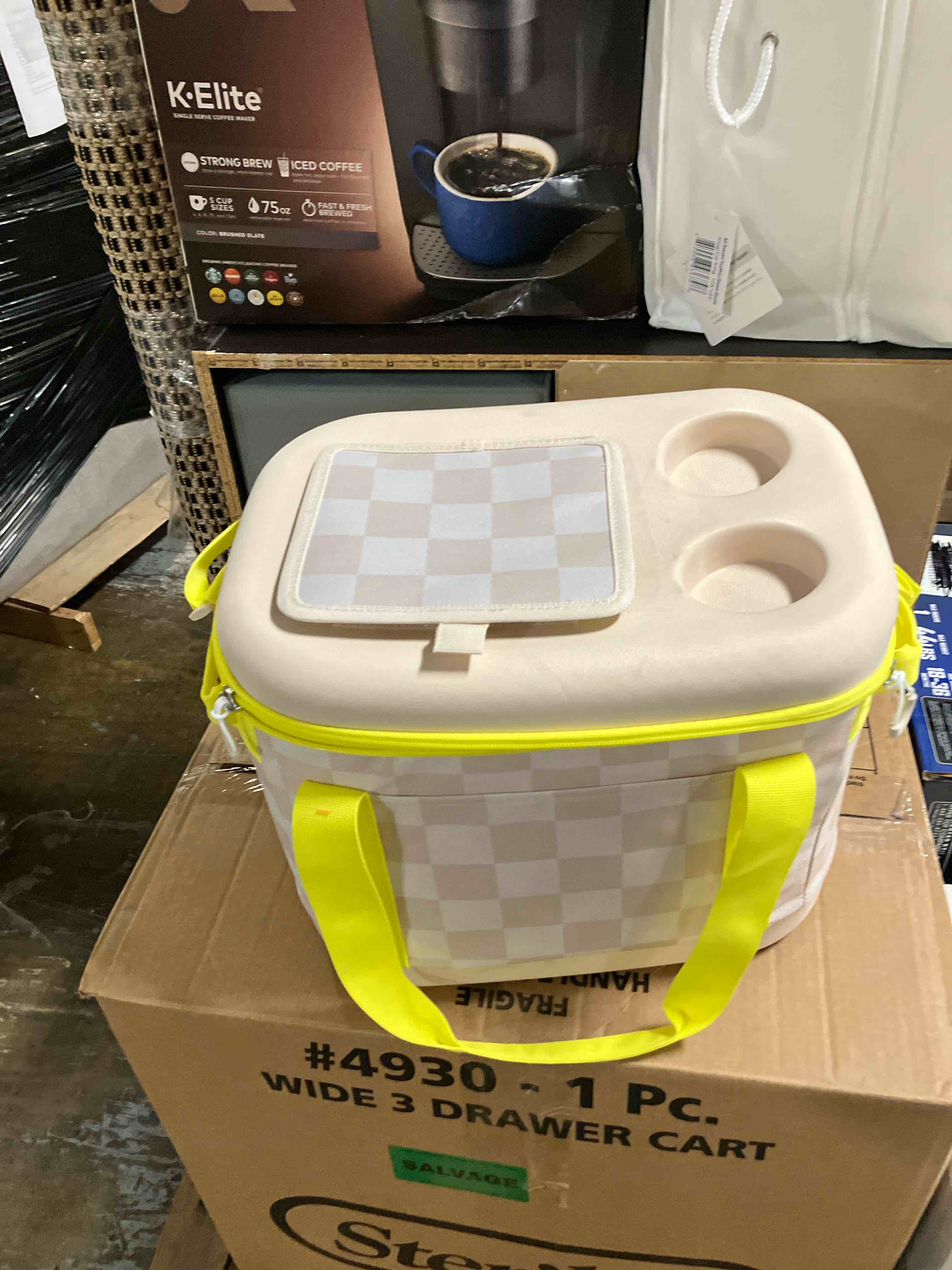 https://s3.amazonaws.com/lotting-images-prod/phillipi/TEA1208607_1753471356320.jpeg