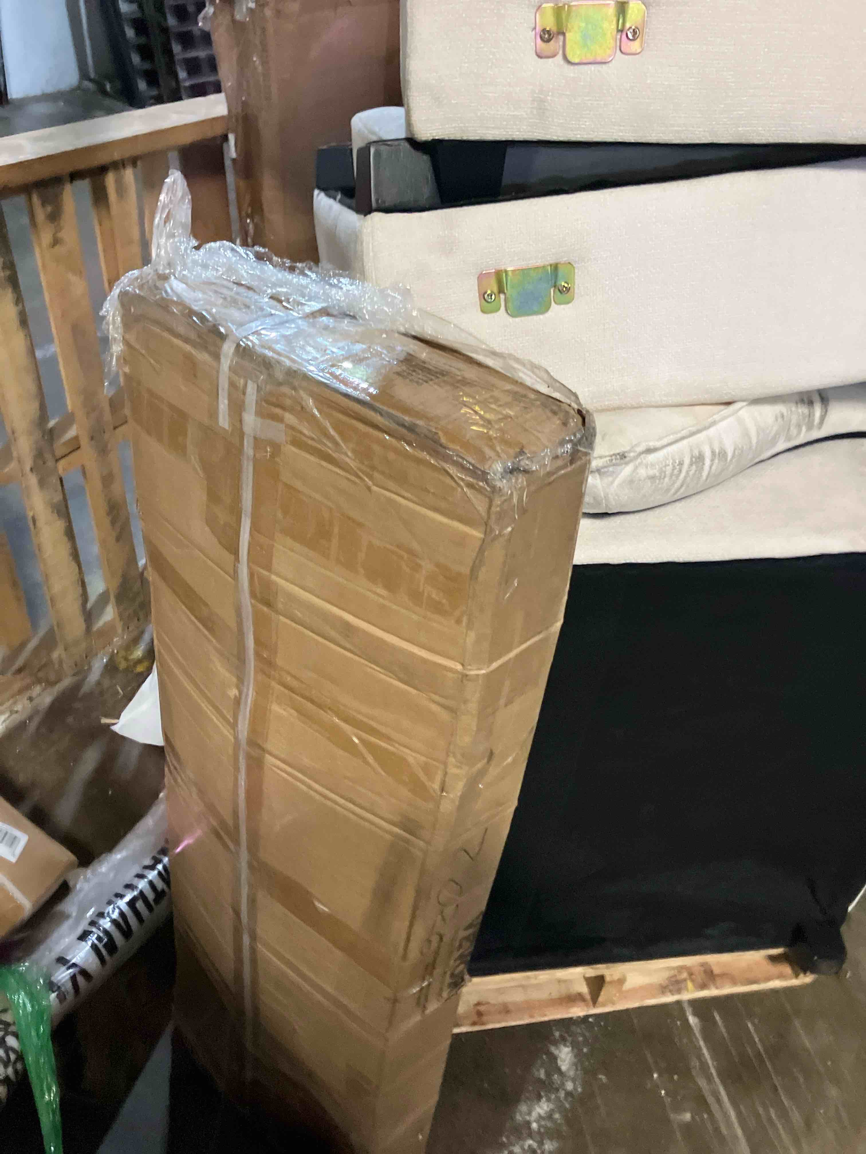 https://s3.amazonaws.com/lotting-images-prod/phillipi/TEA1208682_1753728770181.jpeg