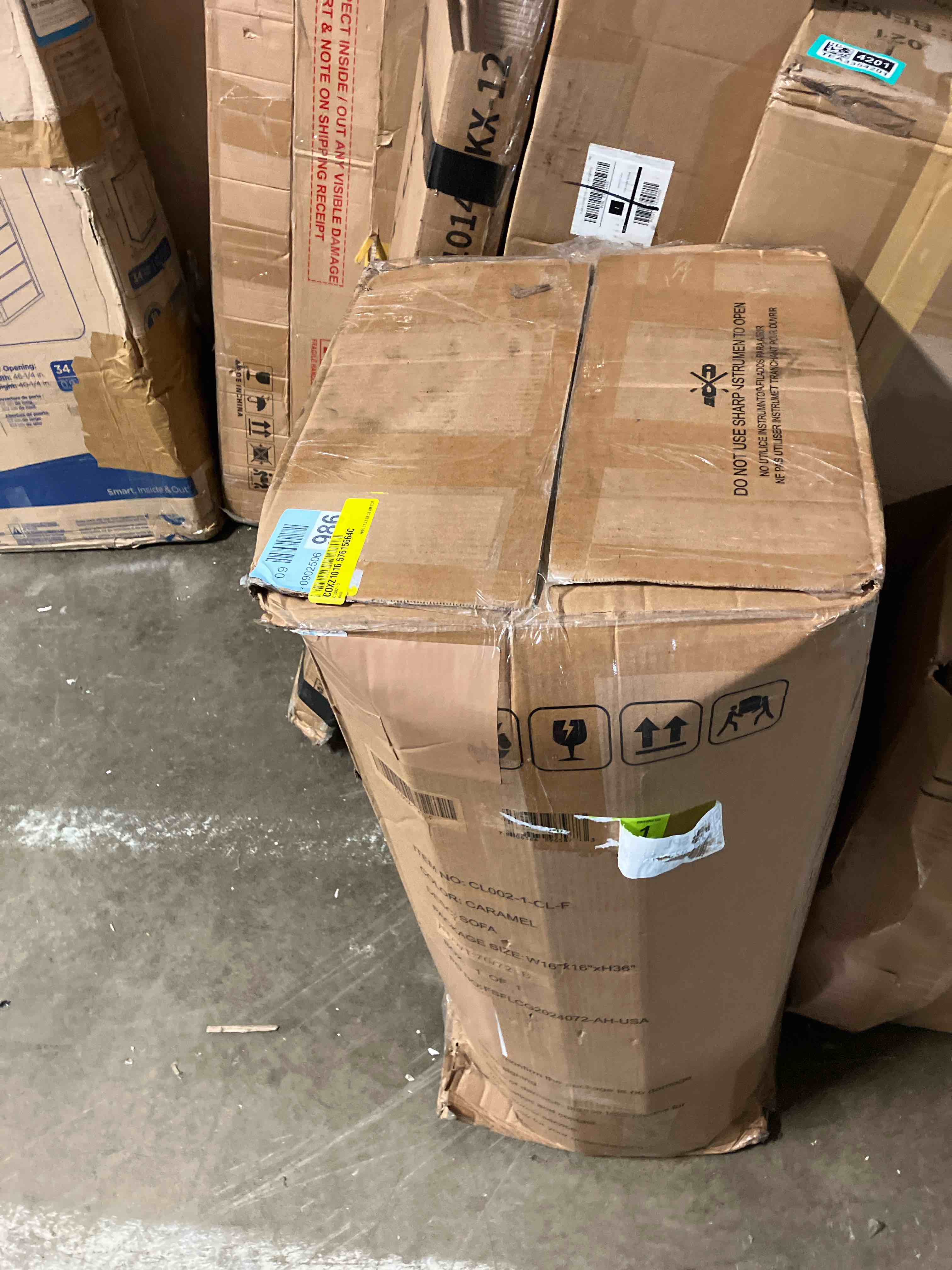 https://s3.amazonaws.com/lotting-images-prod/phillipi/TEA1208706_1753990393910.jpeg