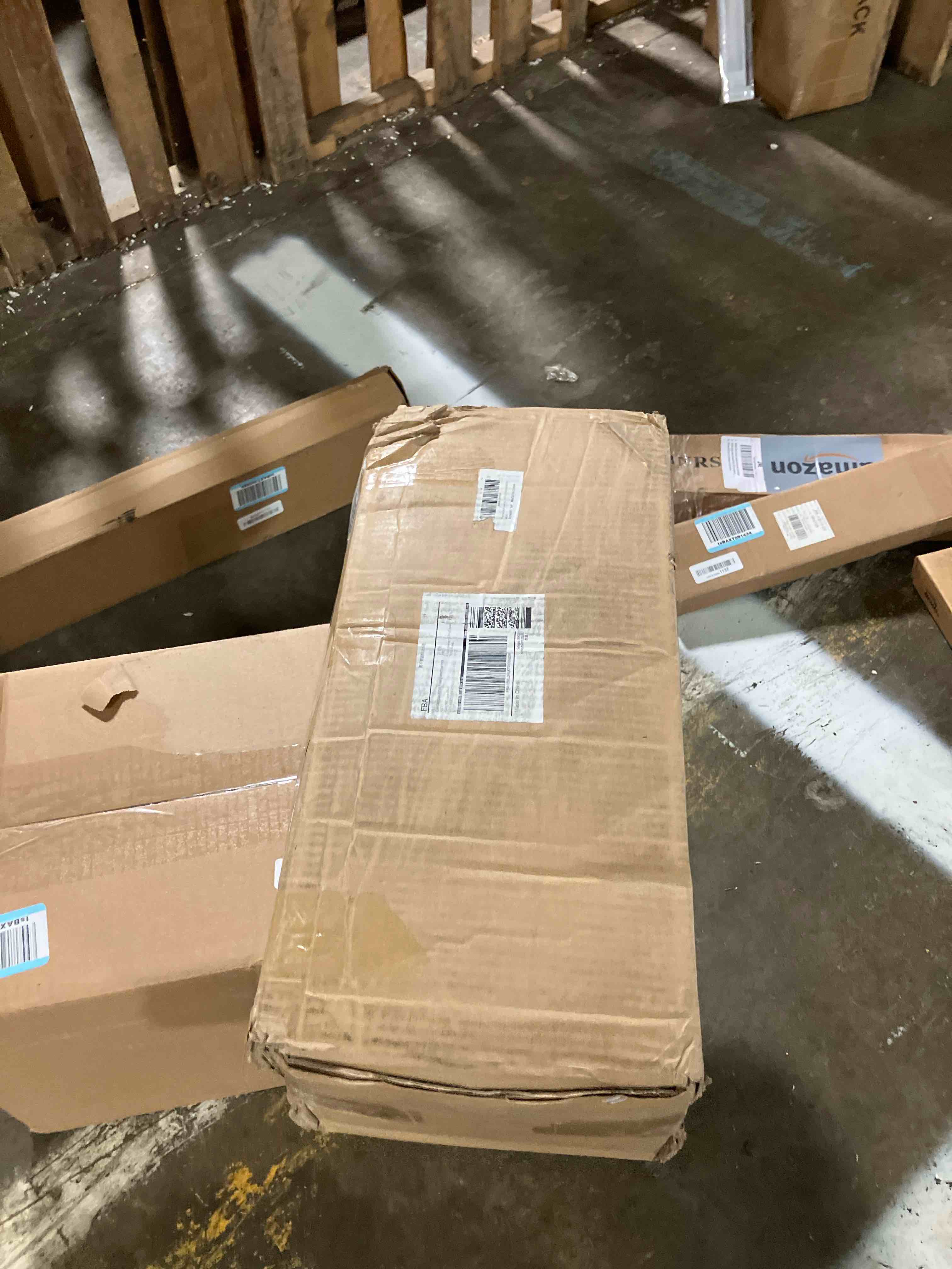 https://s3.amazonaws.com/lotting-images-prod/phillipi/TEA1208823_1753803666948.jpeg