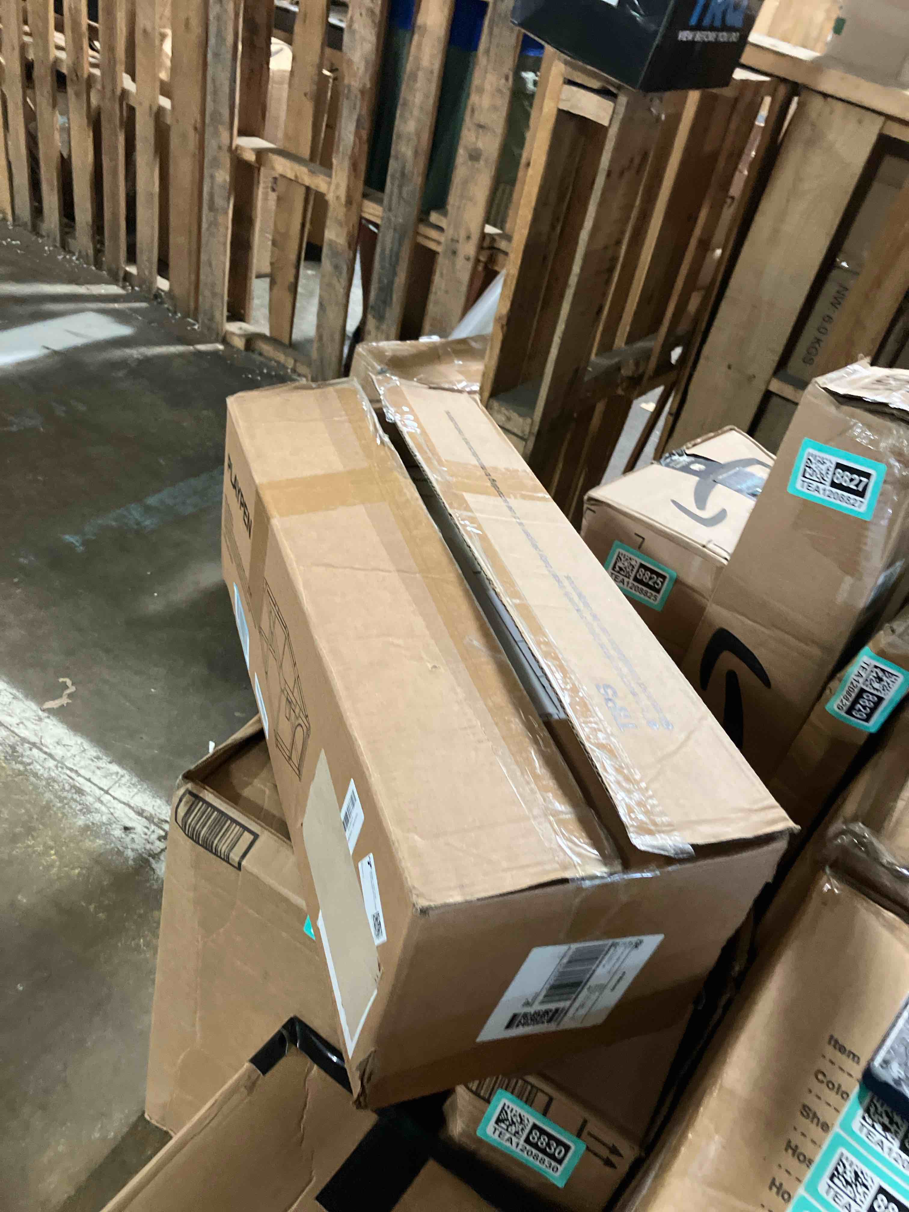 https://s3.amazonaws.com/lotting-images-prod/phillipi/TEA1208824_1753803591894.jpeg