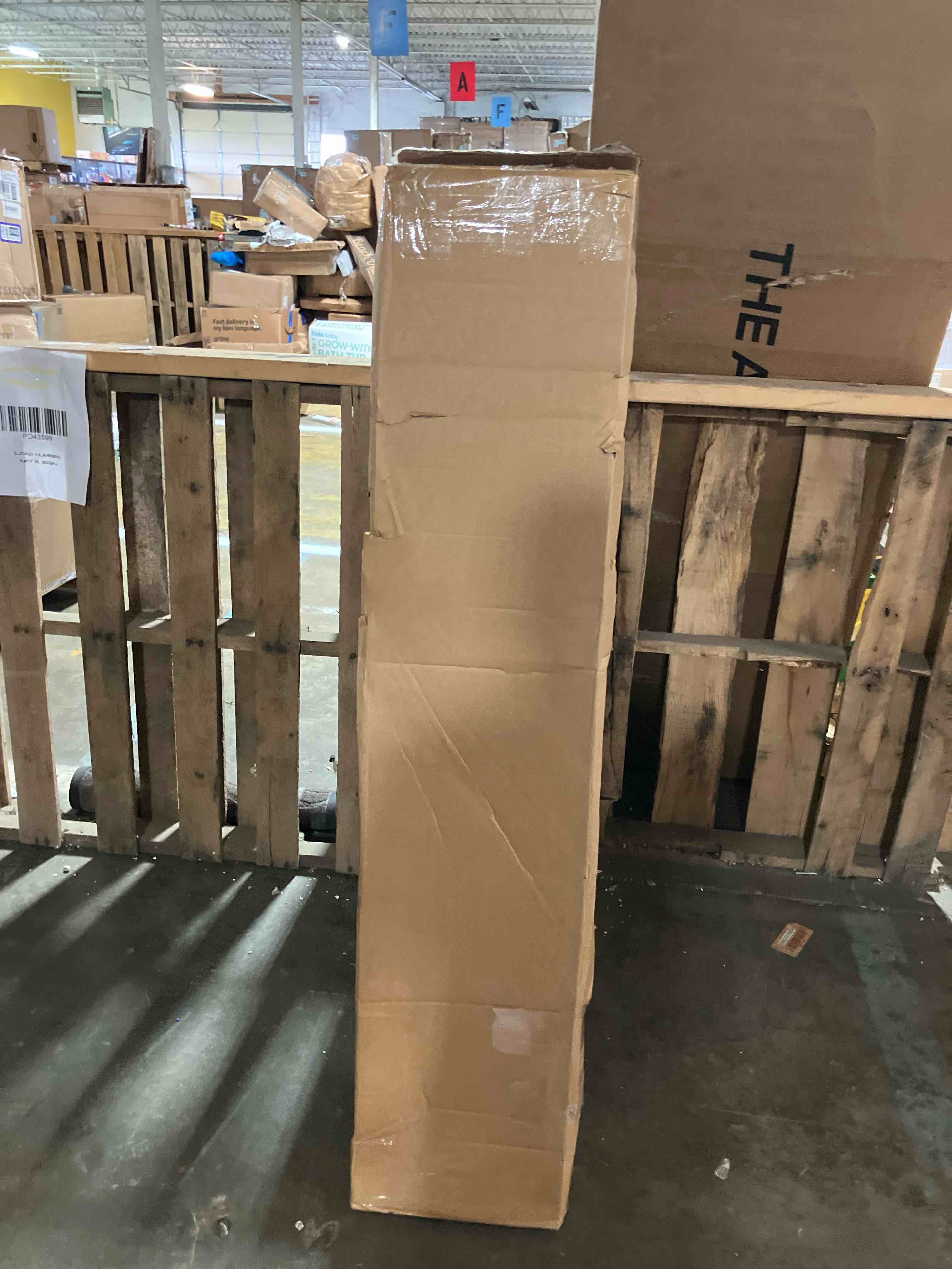 https://s3.amazonaws.com/lotting-images-prod/phillipi/TEA1208833_1753802393212.jpeg