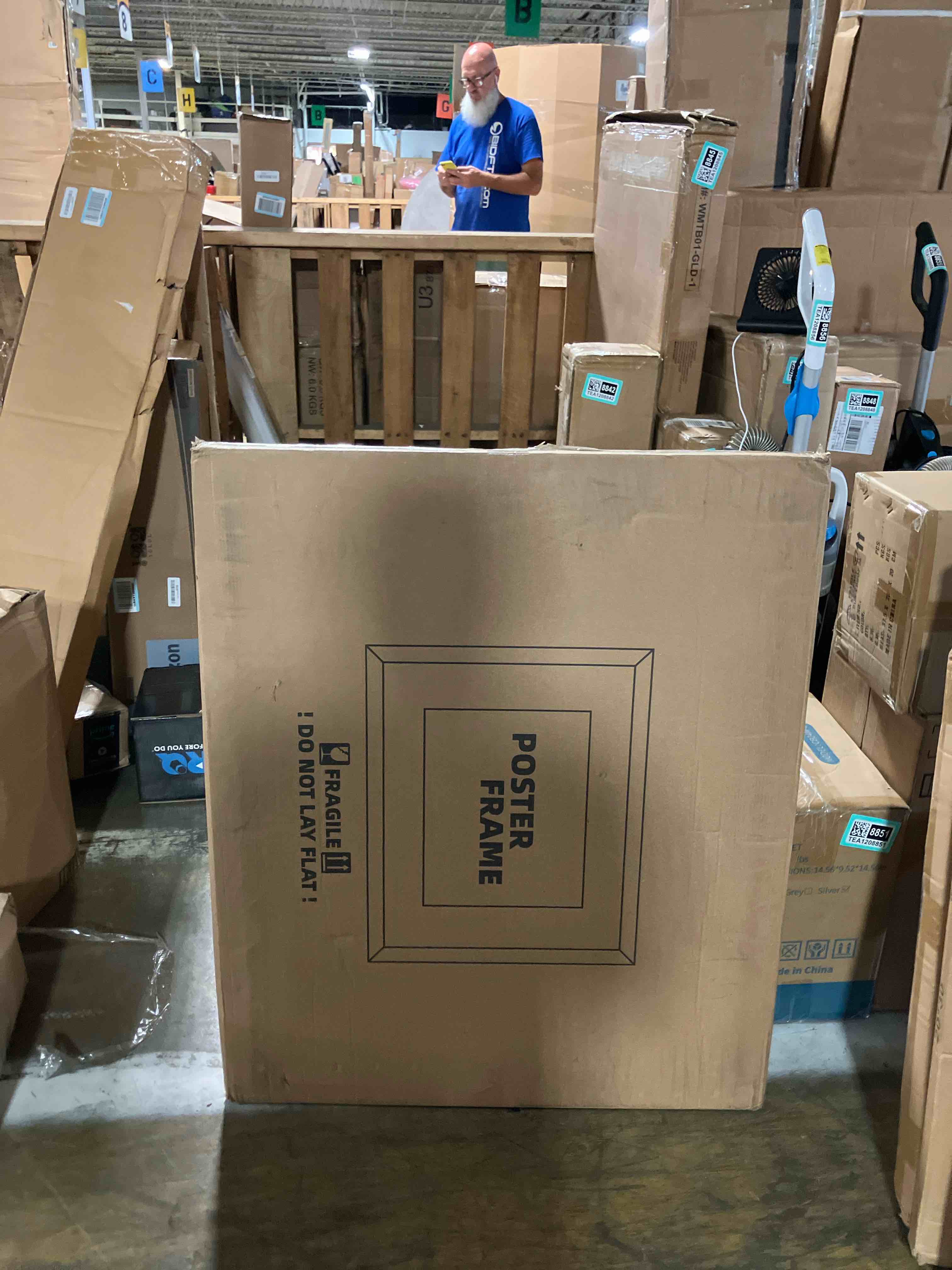 https://s3.amazonaws.com/lotting-images-prod/phillipi/TEA1208839_1753800957542.jpeg