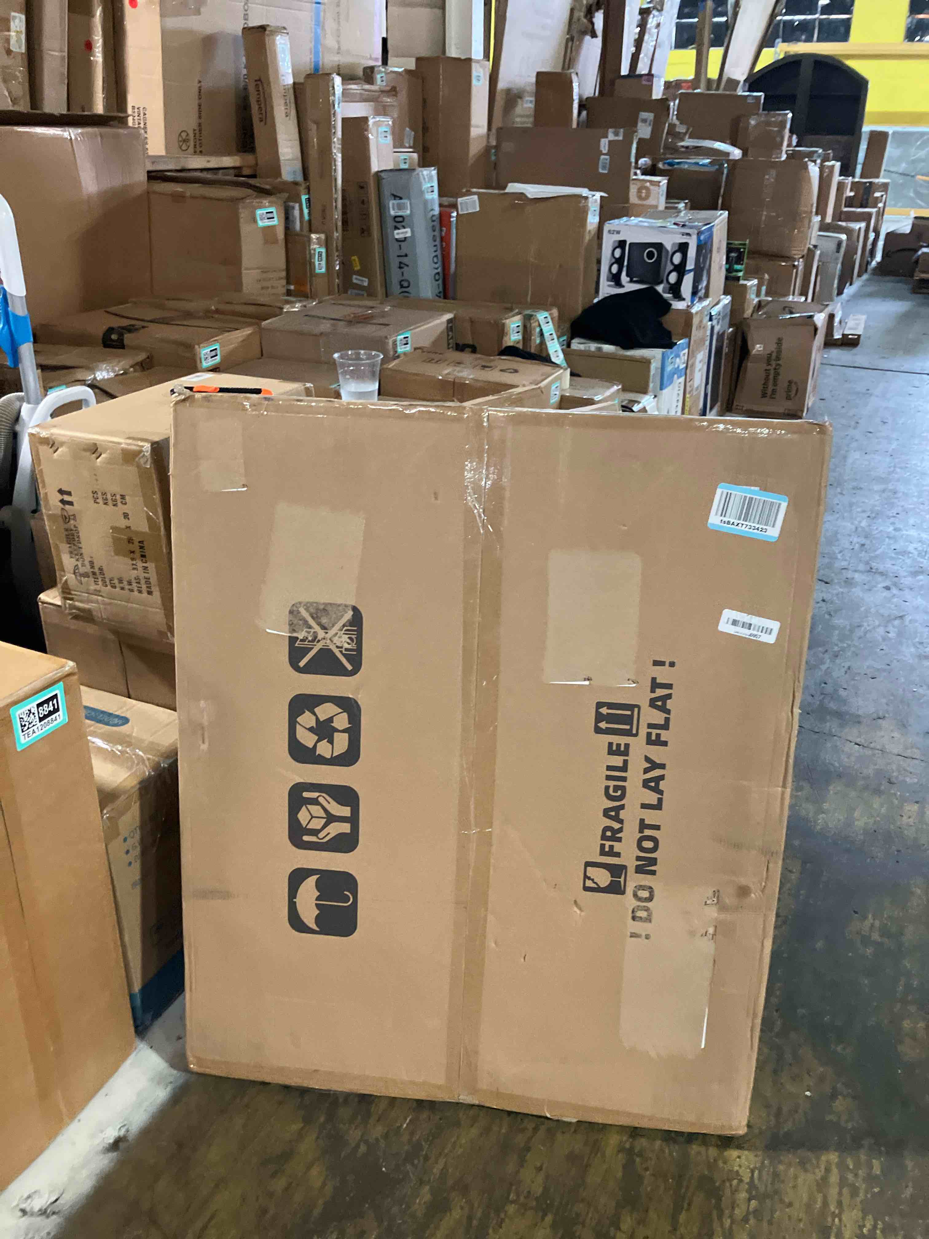 https://s3.amazonaws.com/lotting-images-prod/phillipi/TEA1208839_1753800966330.jpeg
