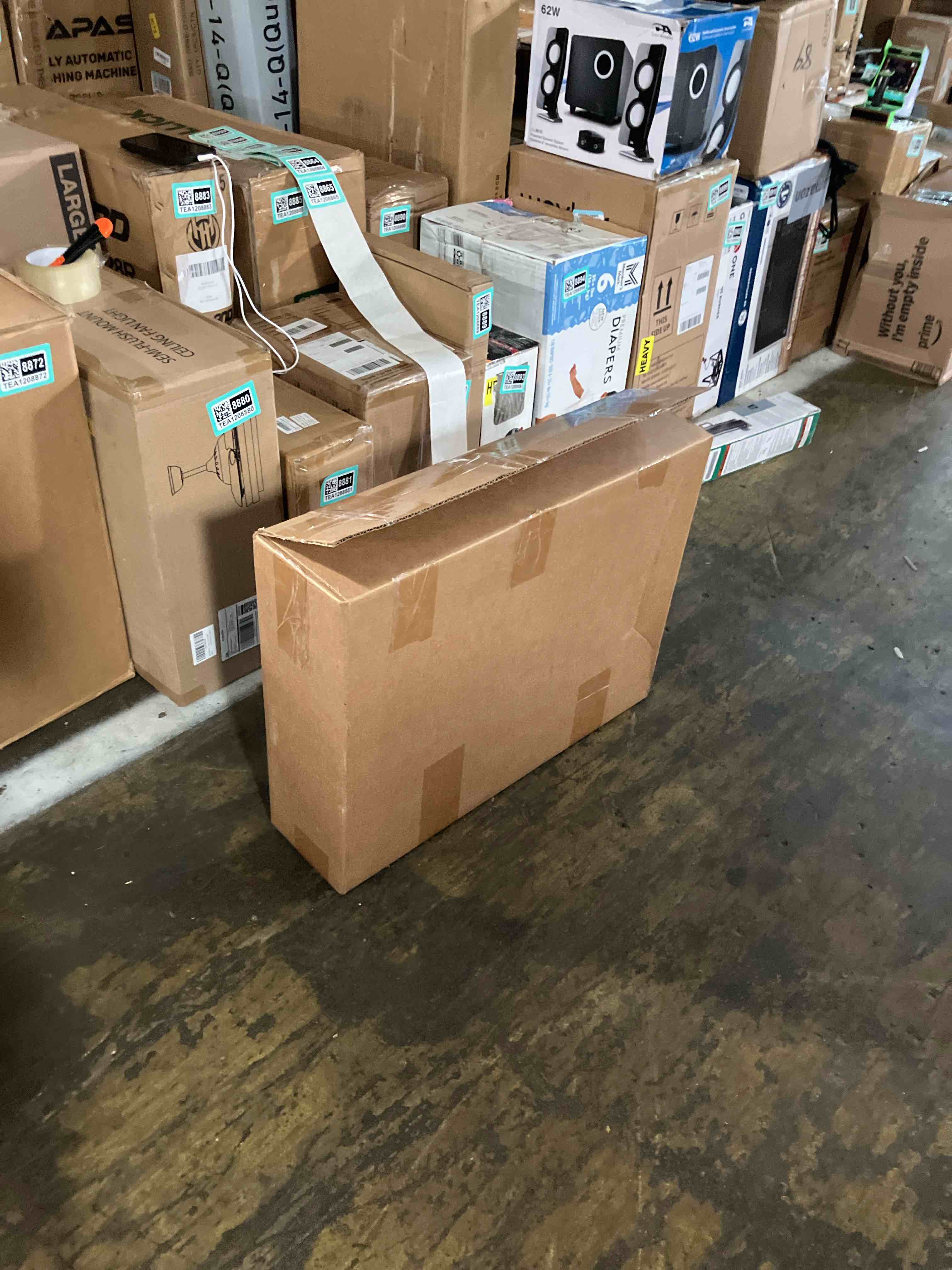 https://s3.amazonaws.com/lotting-images-prod/phillipi/TEA1208865_1753793437615.jpeg