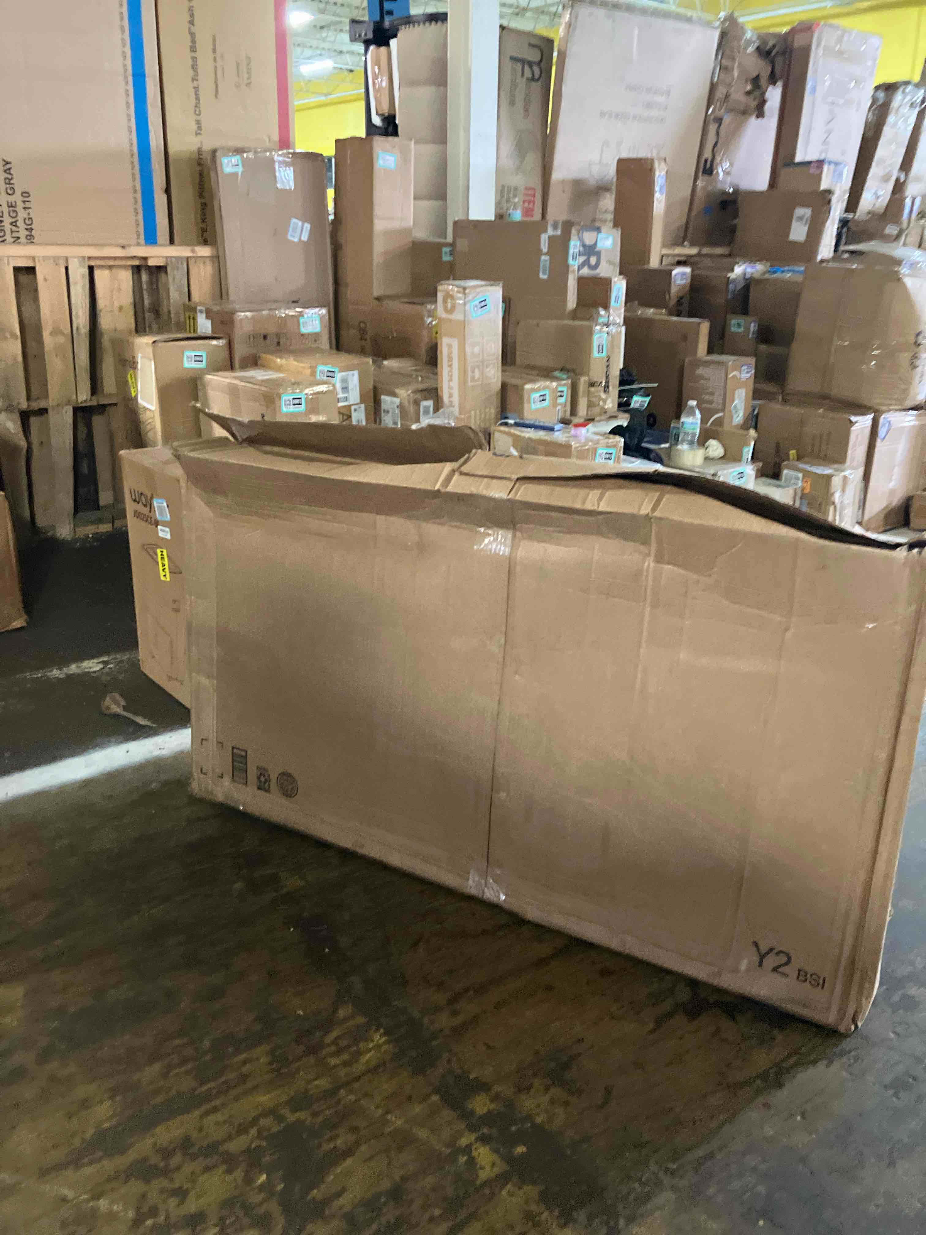 https://s3.amazonaws.com/lotting-images-prod/phillipi/TEA1208898_1753734971959.jpeg