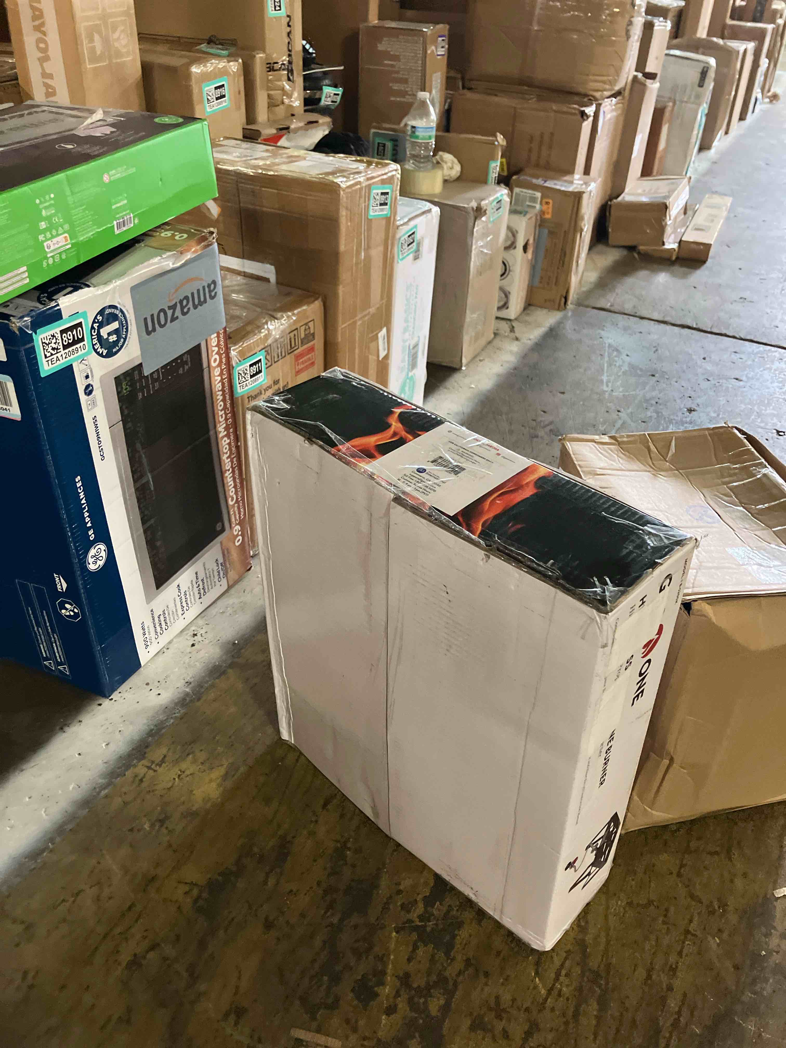 https://s3.amazonaws.com/lotting-images-prod/phillipi/TEA1208902_1753734519399.jpeg