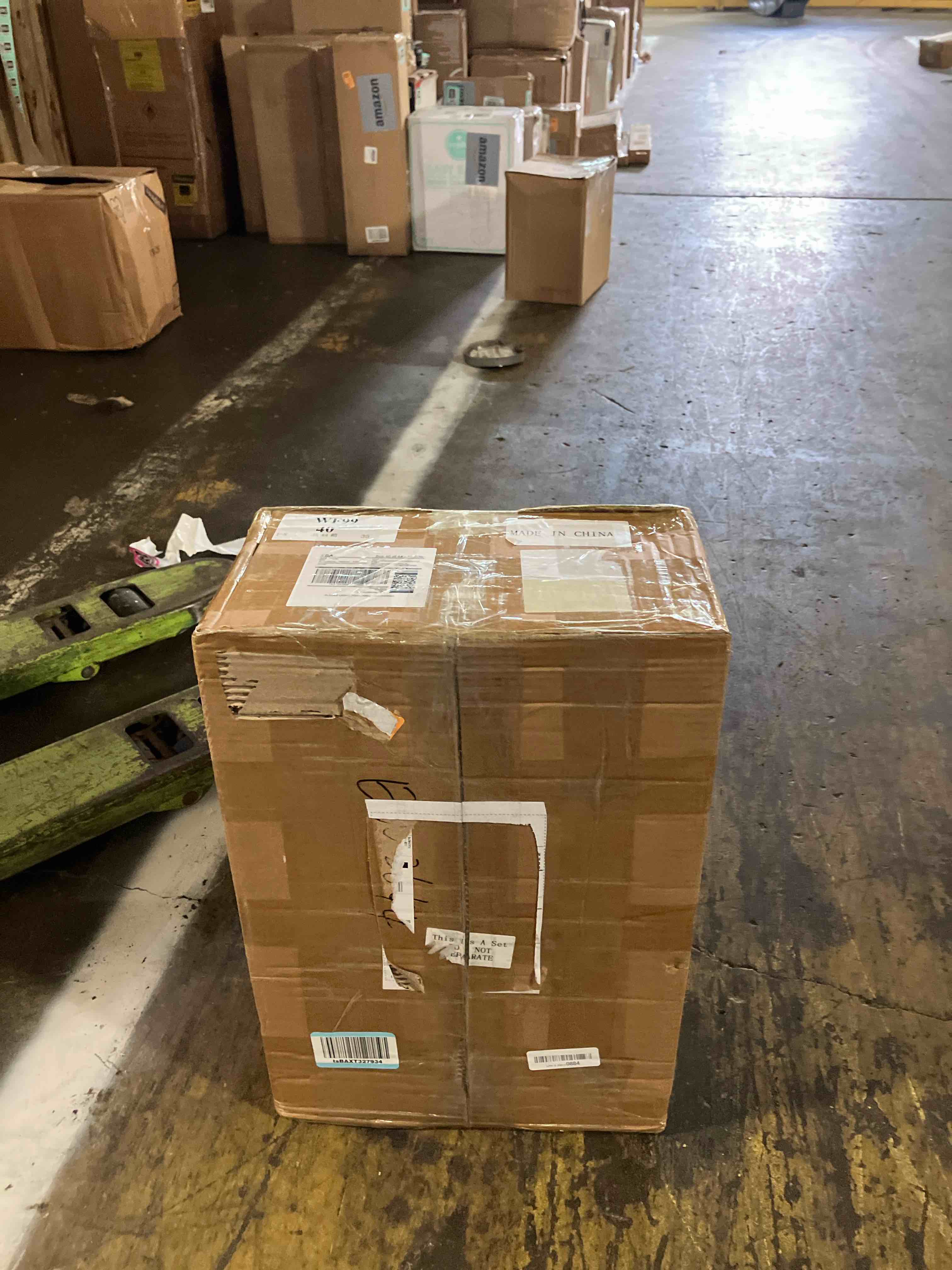 https://s3.amazonaws.com/lotting-images-prod/phillipi/TEA1208913_1753733076844.jpeg