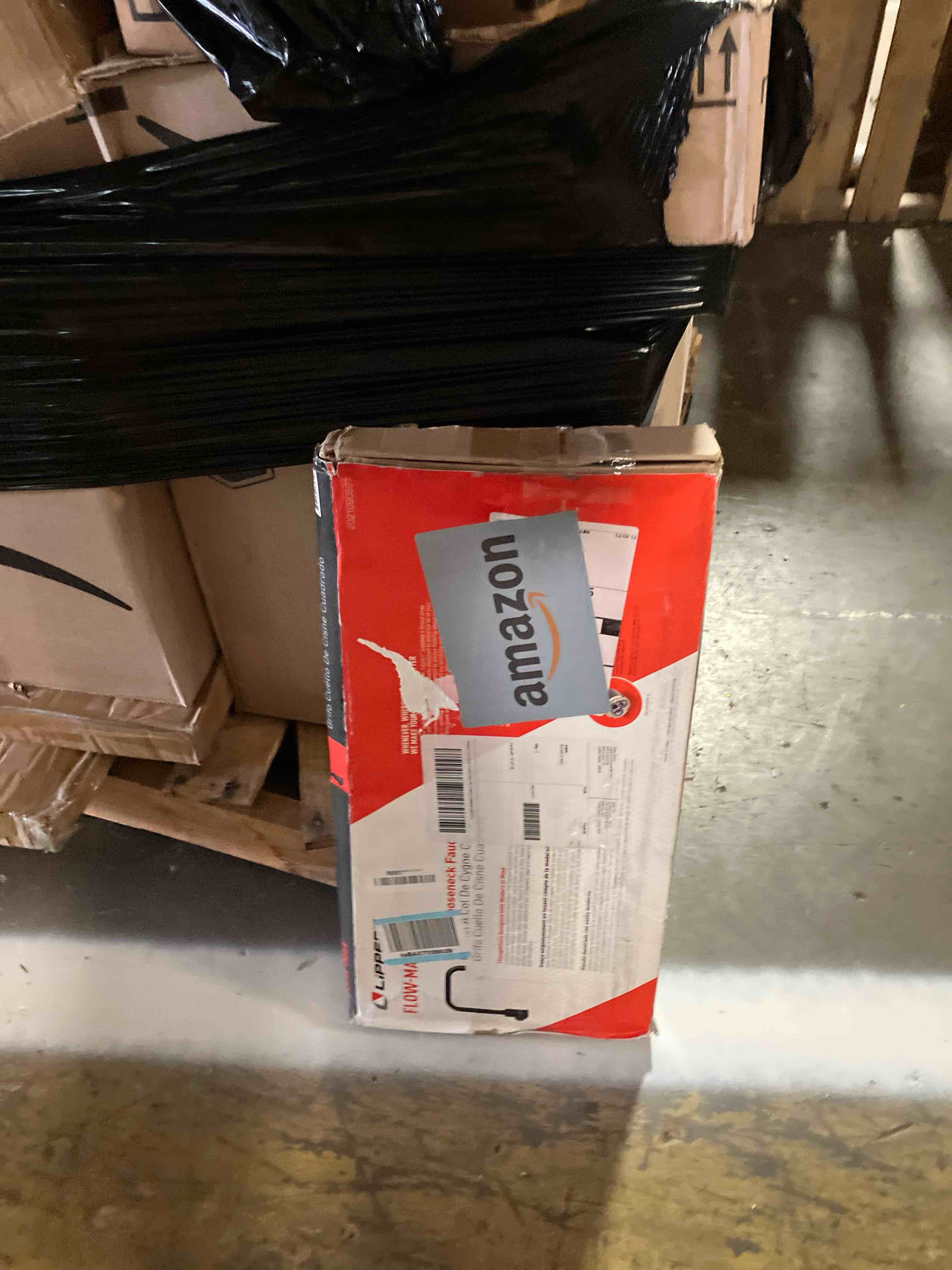 https://s3.amazonaws.com/lotting-images-prod/phillipi/TEA1208922_1753732026139.jpeg