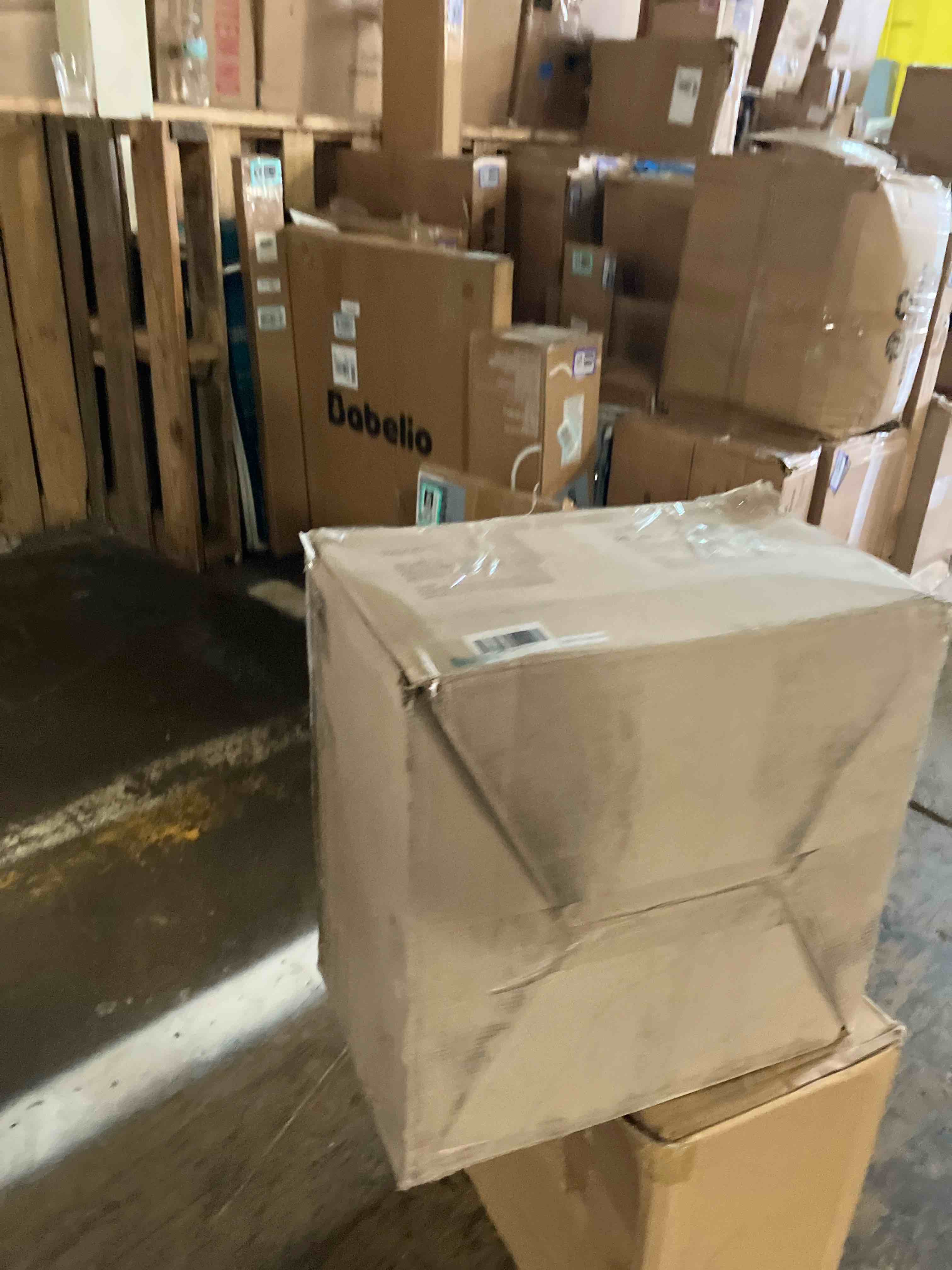 https://s3.amazonaws.com/lotting-images-prod/phillipi/TEA1208933_1753730848164.jpeg