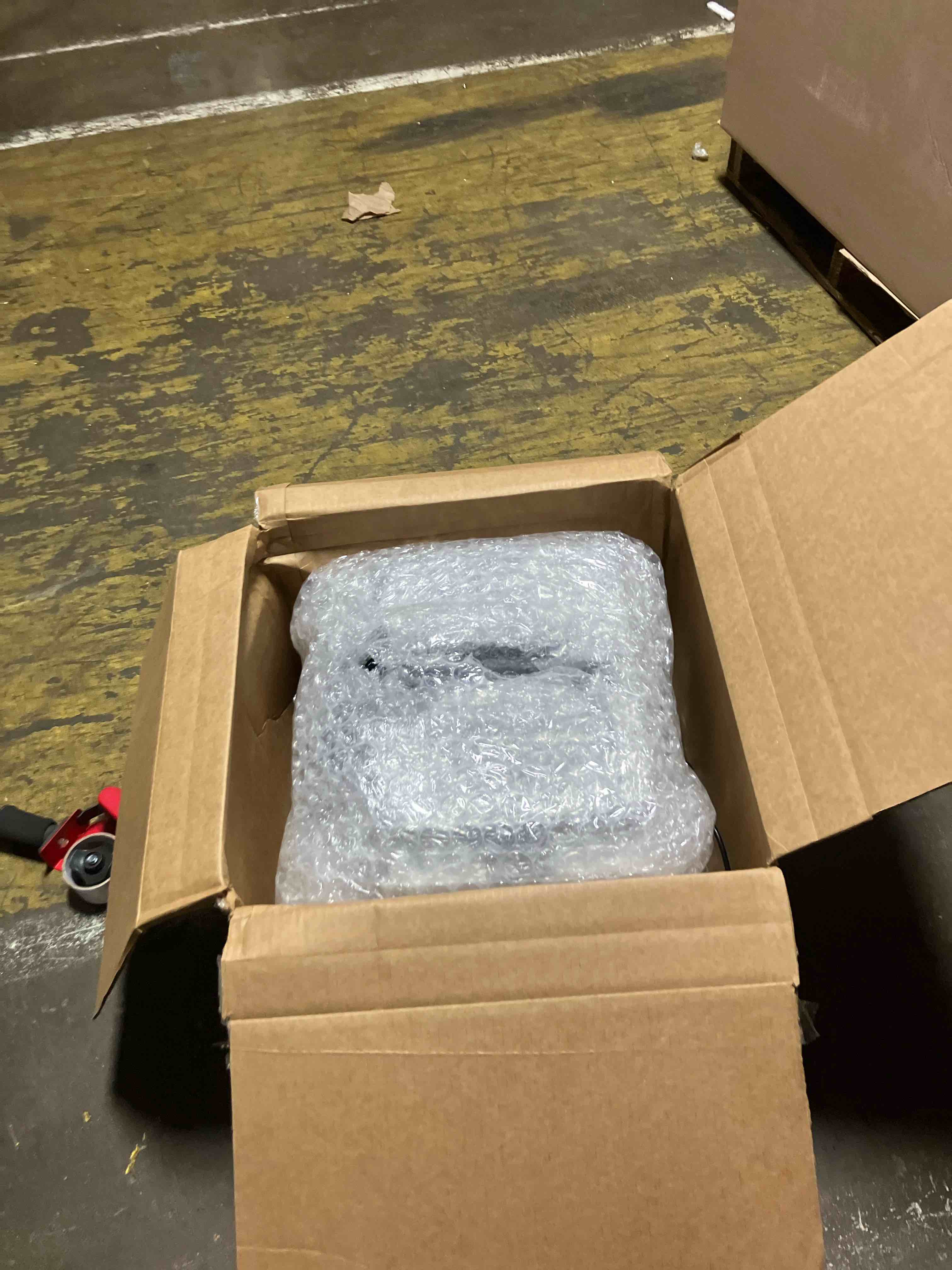 https://s3.amazonaws.com/lotting-images-prod/phillipi/TEA1208961_1753804638734.jpeg