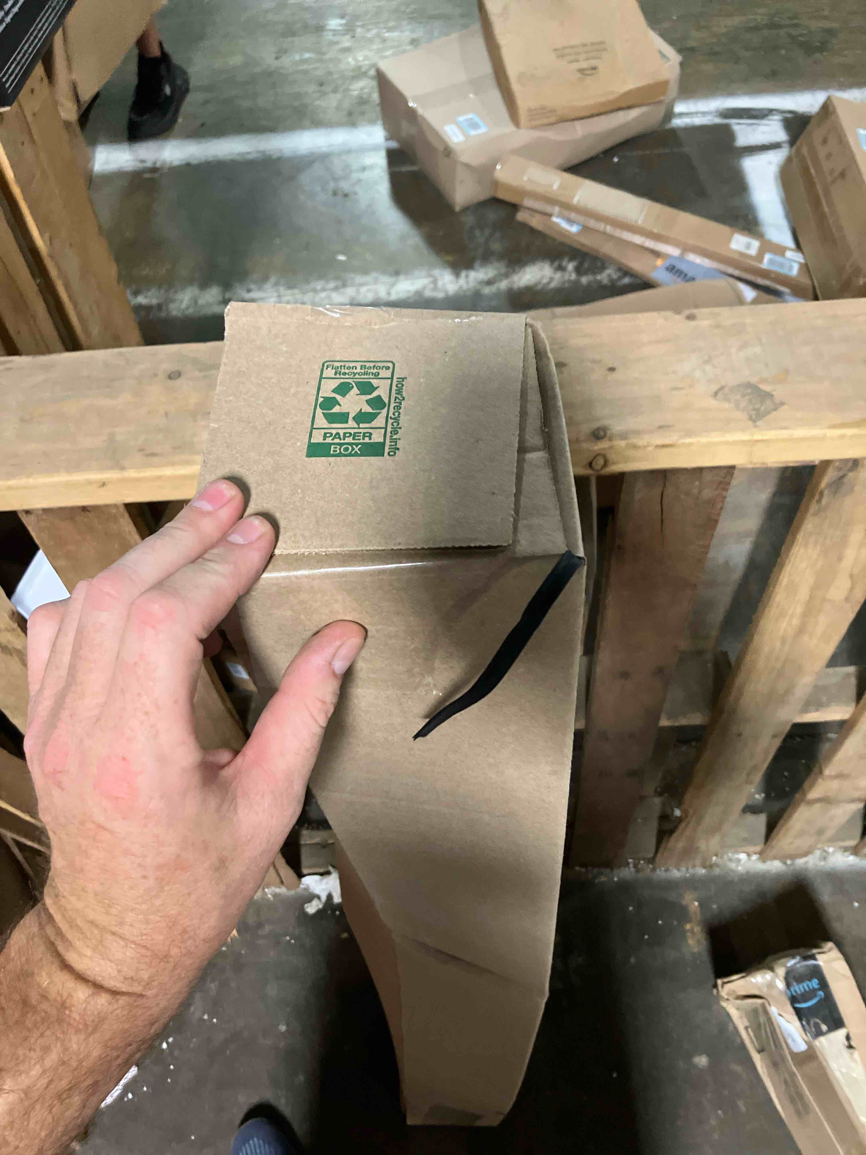 https://s3.amazonaws.com/lotting-images-prod/phillipi/TEA1208970_1753803143202.jpeg