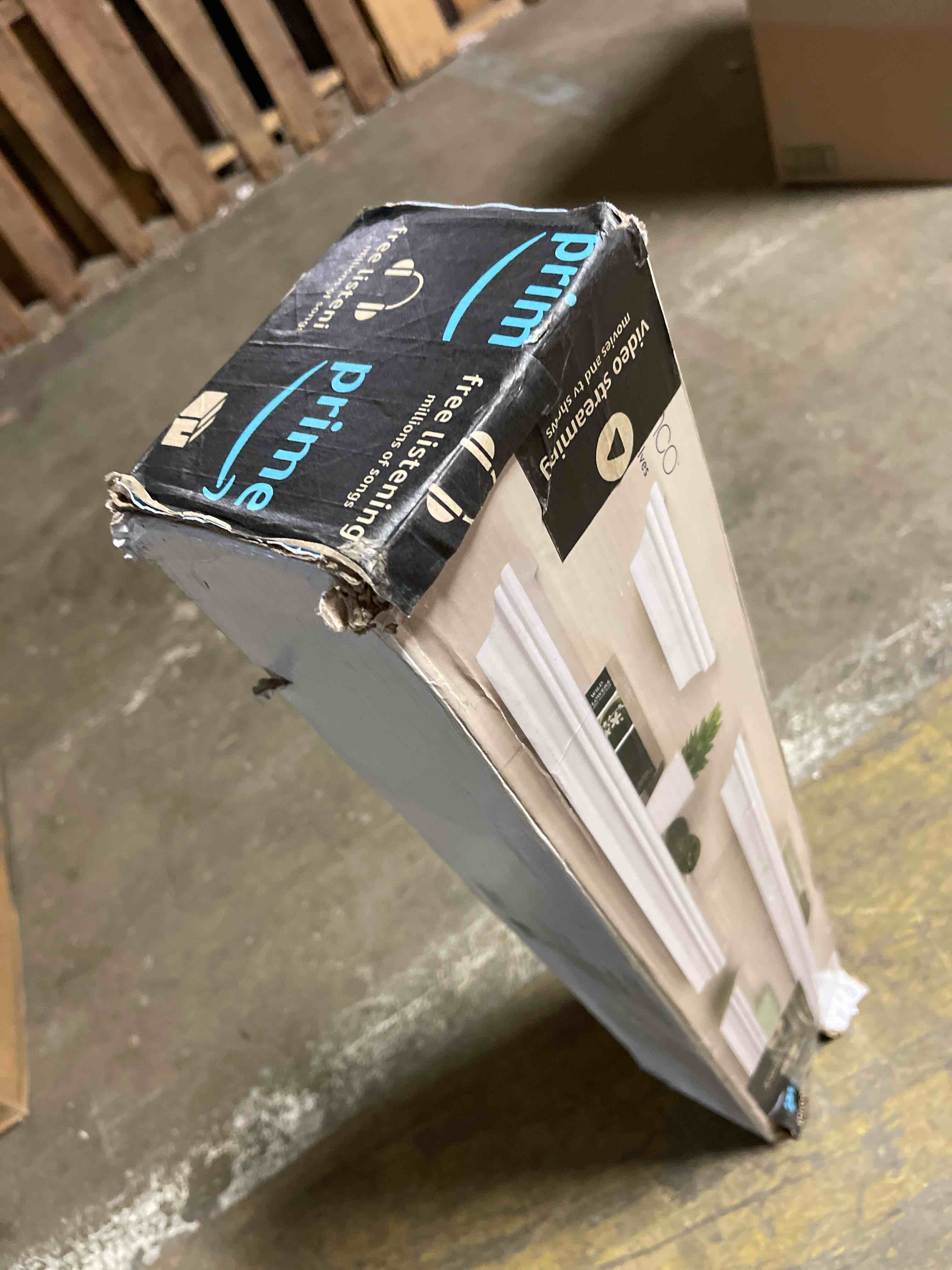 https://s3.amazonaws.com/lotting-images-prod/phillipi/TEA1208993_1755027505808.jpeg