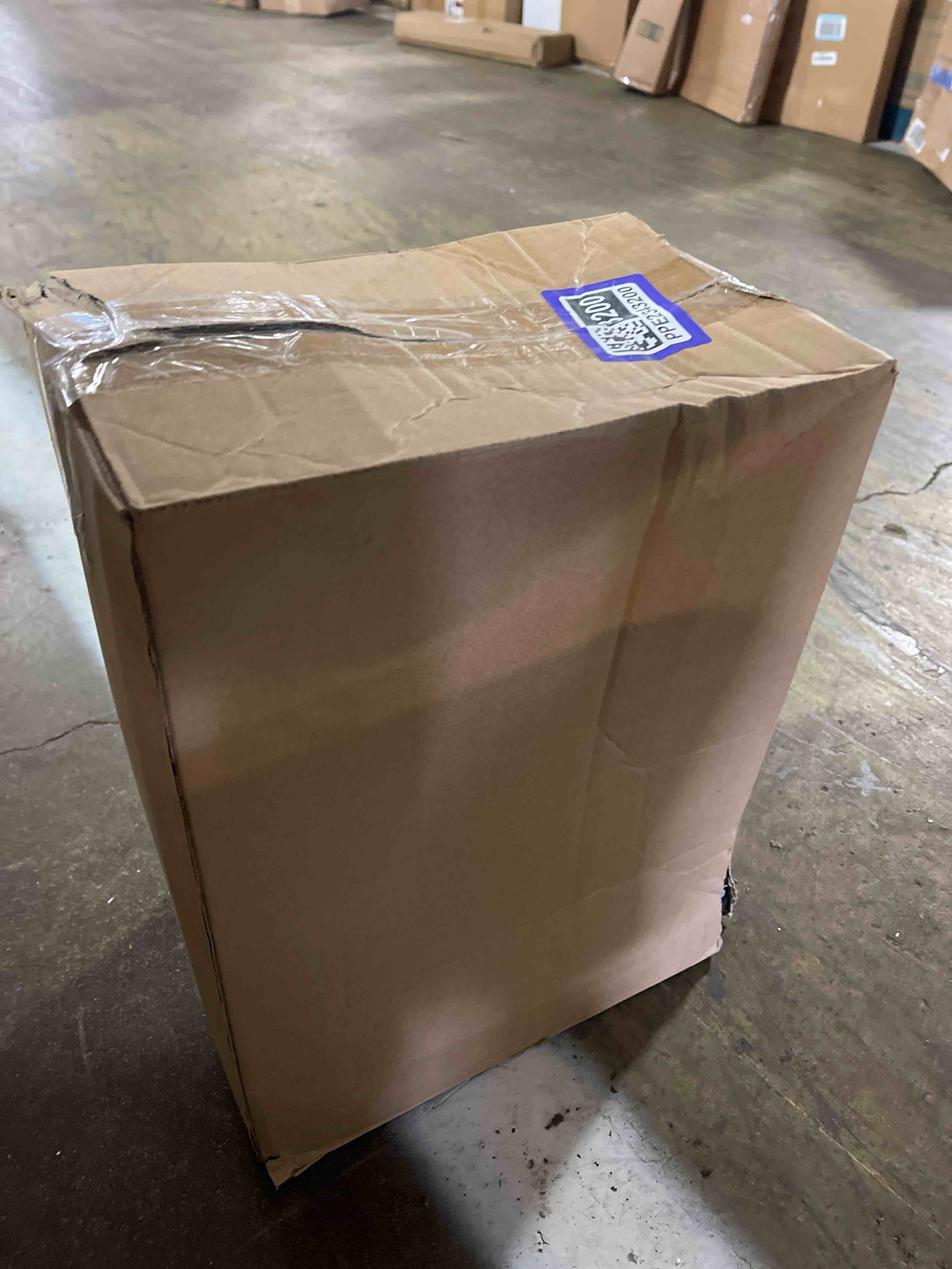 https://s3.amazonaws.com/lotting-images-prod/phillipi/TEA1209050_1753817599471.jpeg