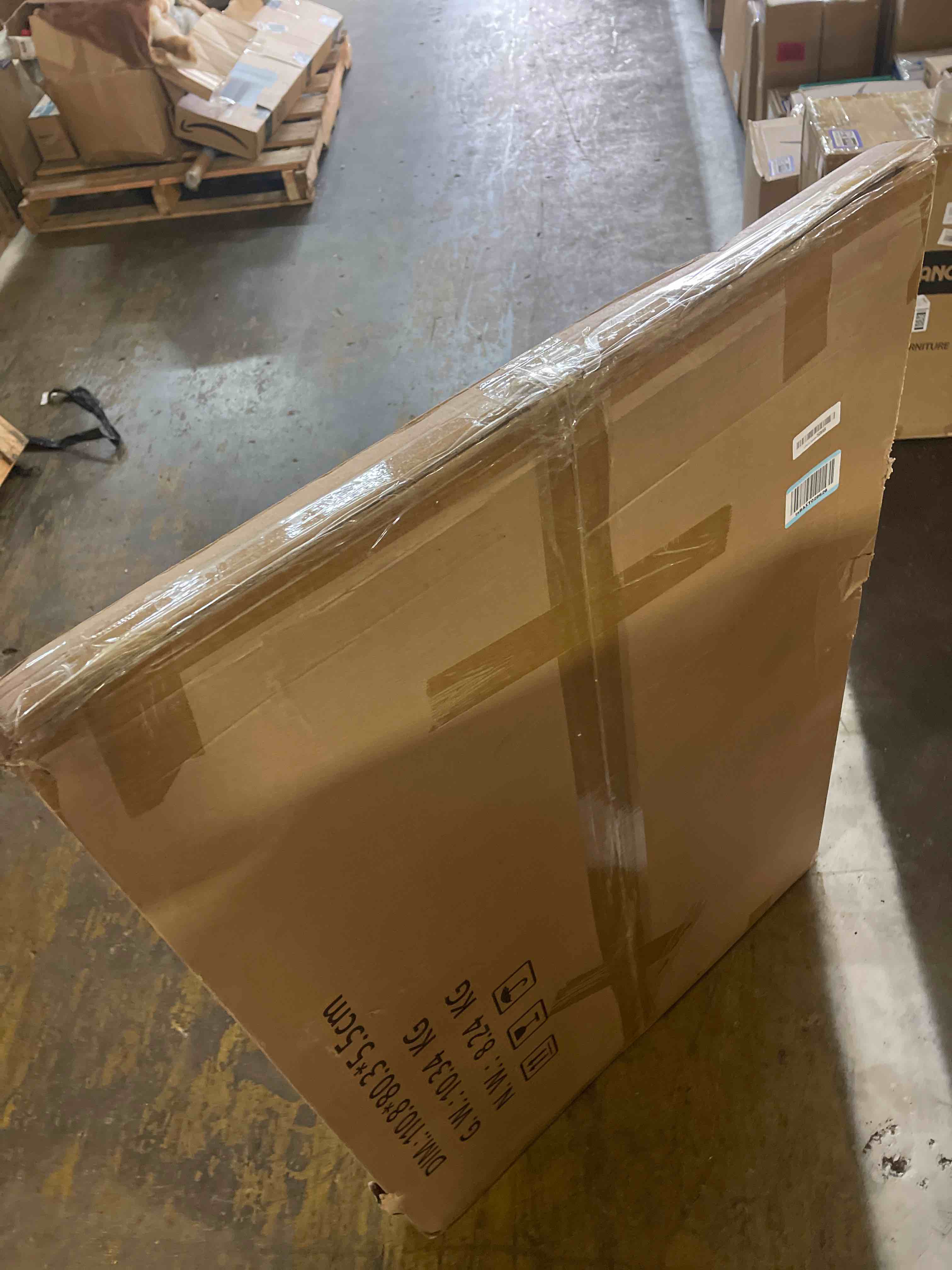 https://s3.amazonaws.com/lotting-images-prod/phillipi/TEA1209157_1753803724256.jpeg