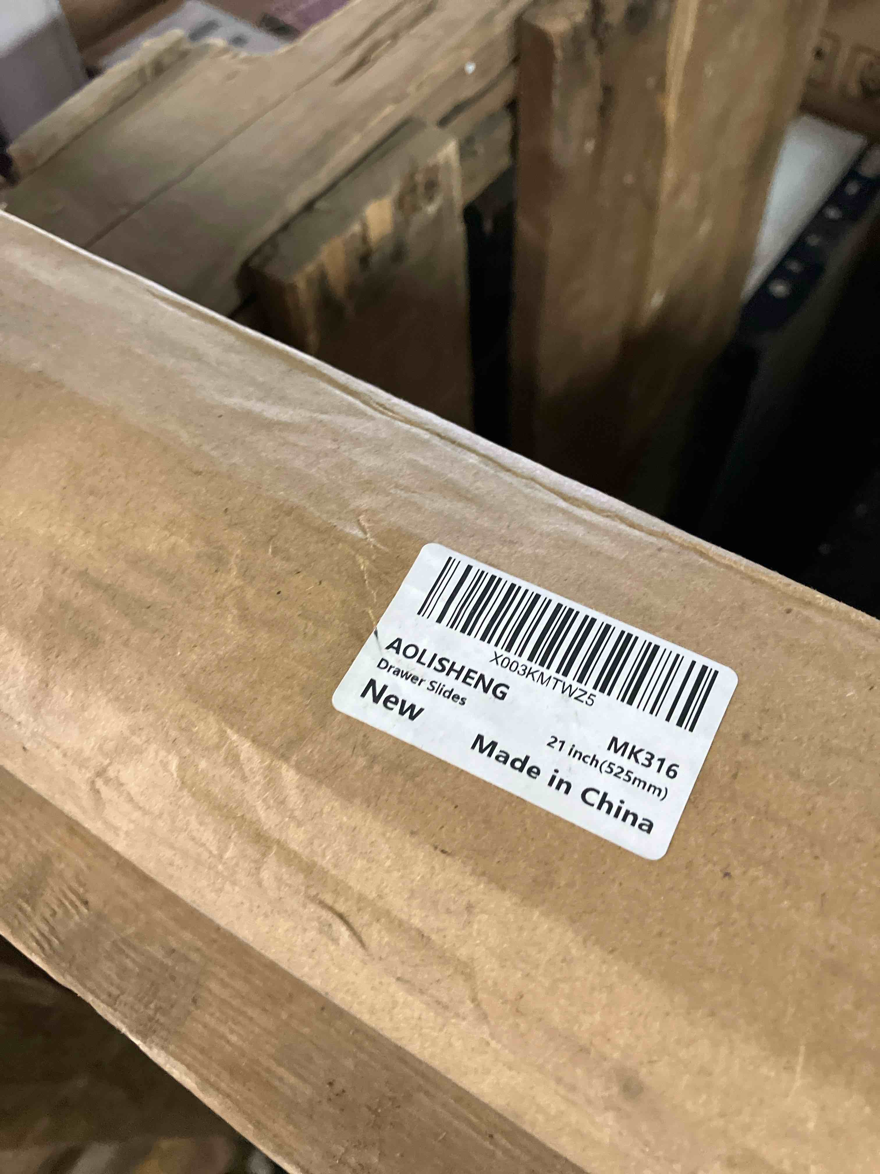https://s3.amazonaws.com/lotting-images-prod/phillipi/TEA1209207_1753813587206.jpeg