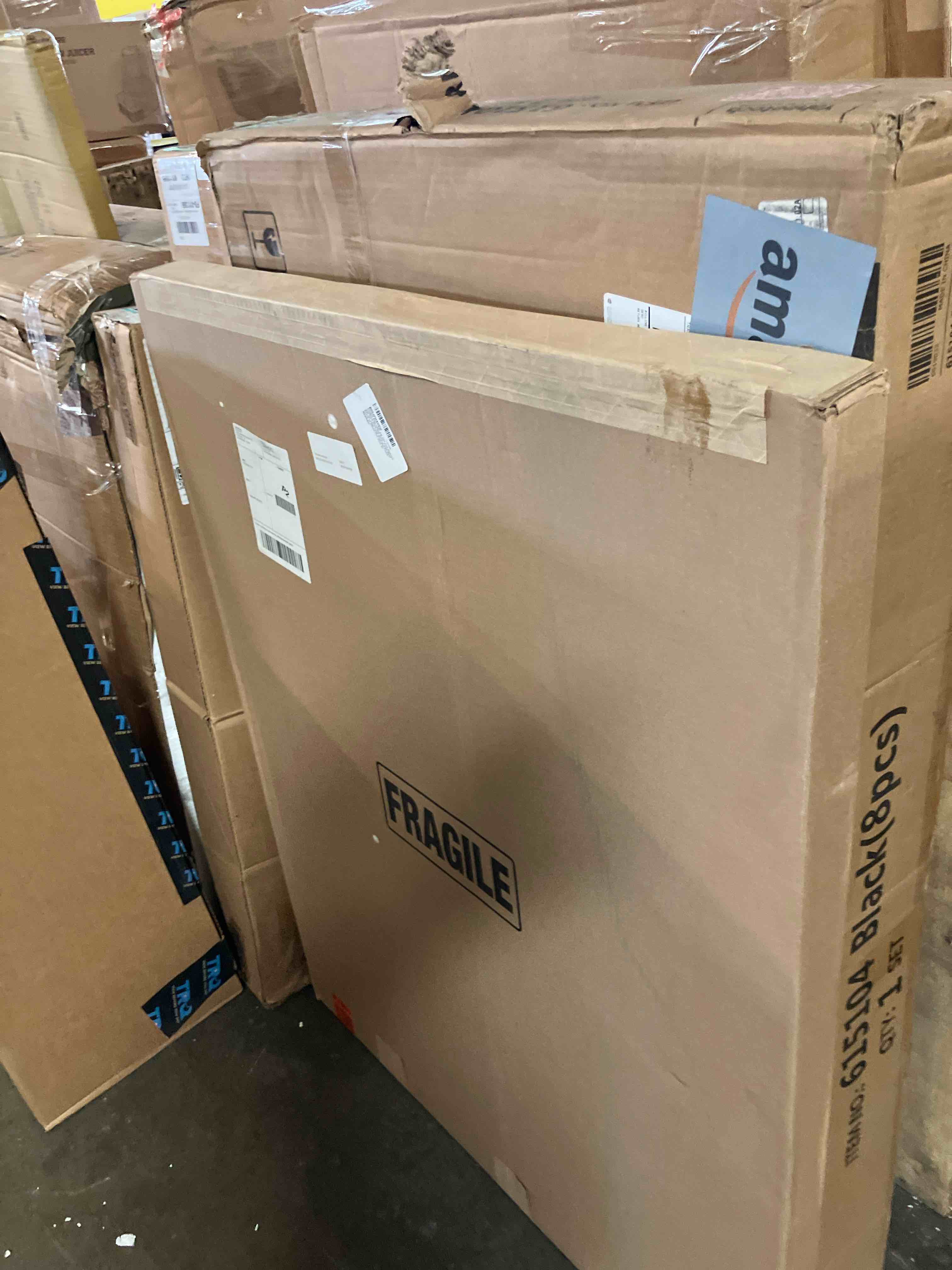 https://s3.amazonaws.com/lotting-images-prod/phillipi/TEA1209262_1753817875755.jpeg