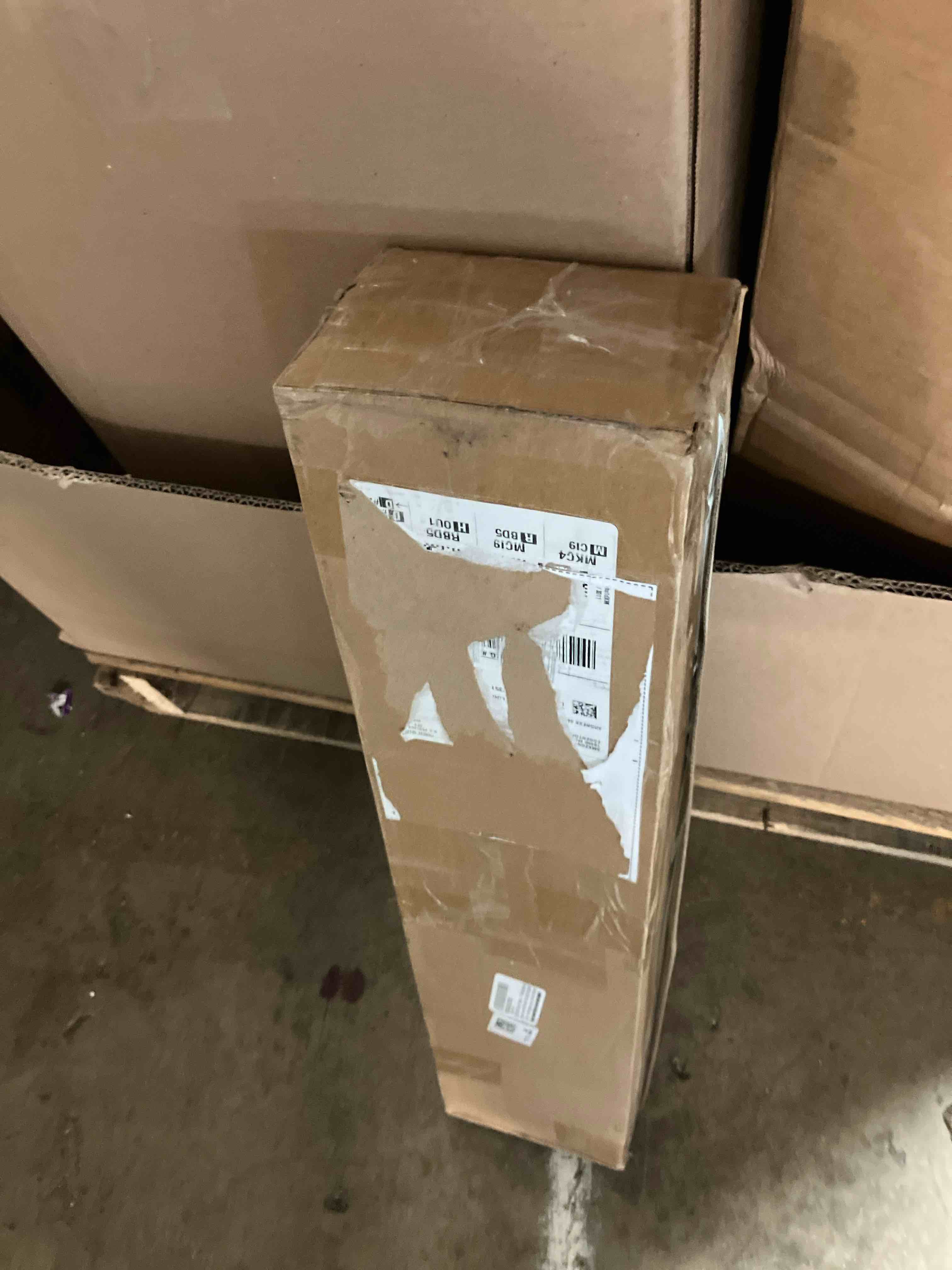 https://s3.amazonaws.com/lotting-images-prod/phillipi/TEA1209264_1753818011363.jpeg