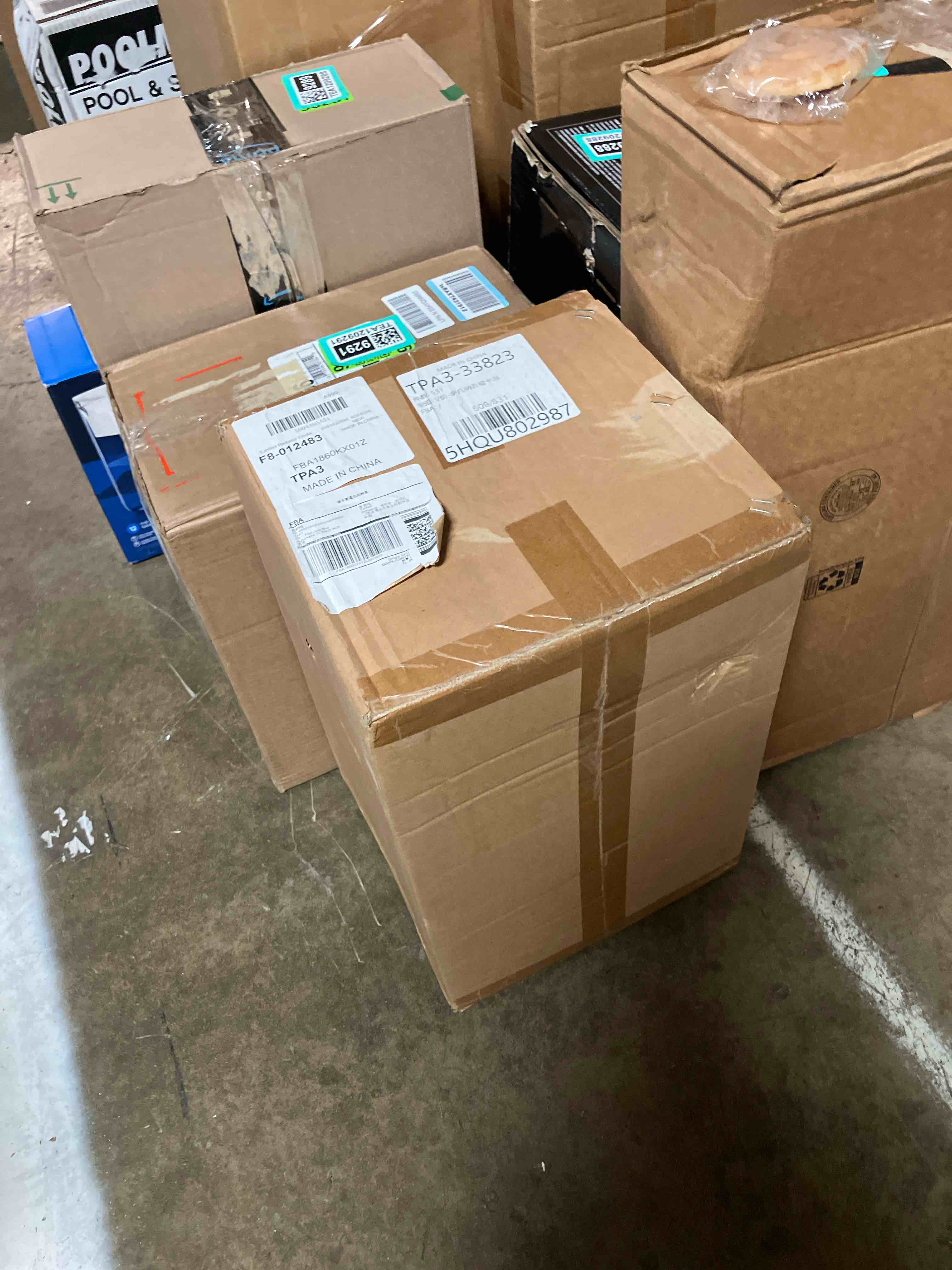 https://s3.amazonaws.com/lotting-images-prod/phillipi/TEA1209293_1753882683921.jpeg