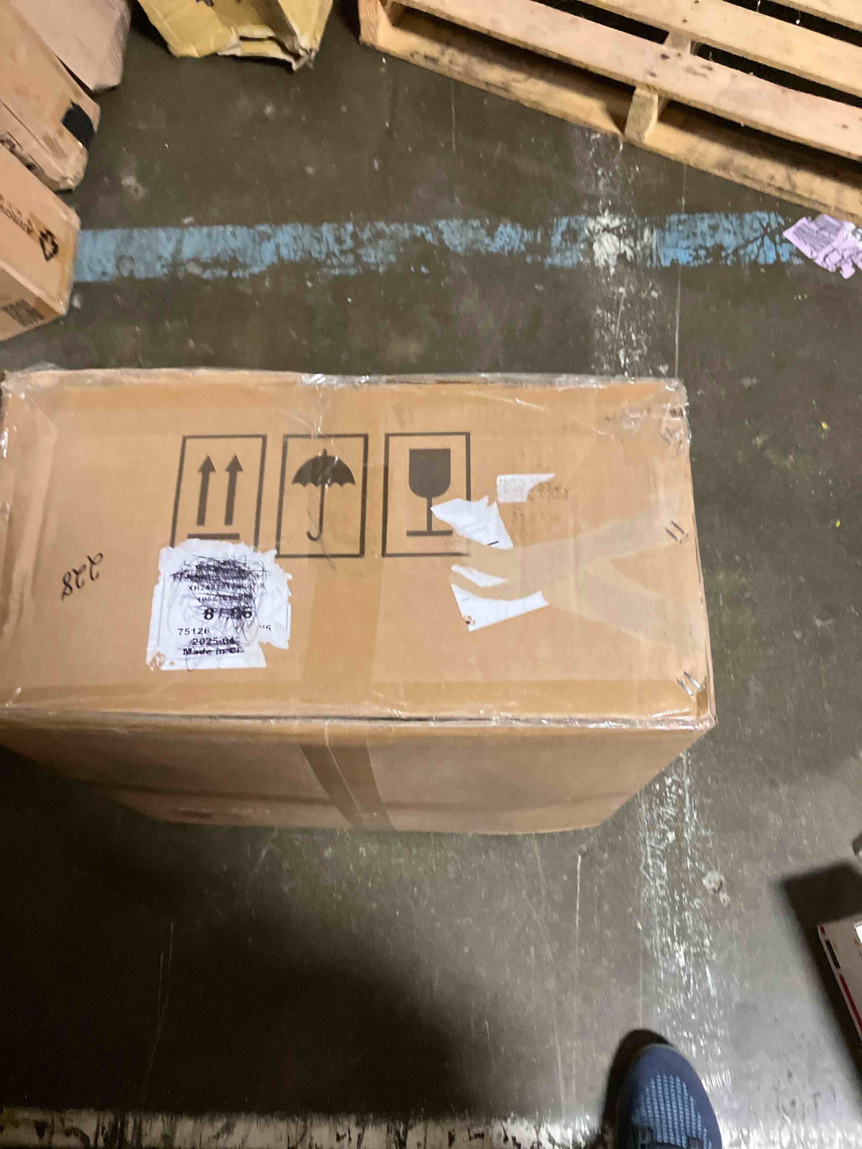 https://s3.amazonaws.com/lotting-images-prod/phillipi/TEA1209340_1753812911660.jpeg