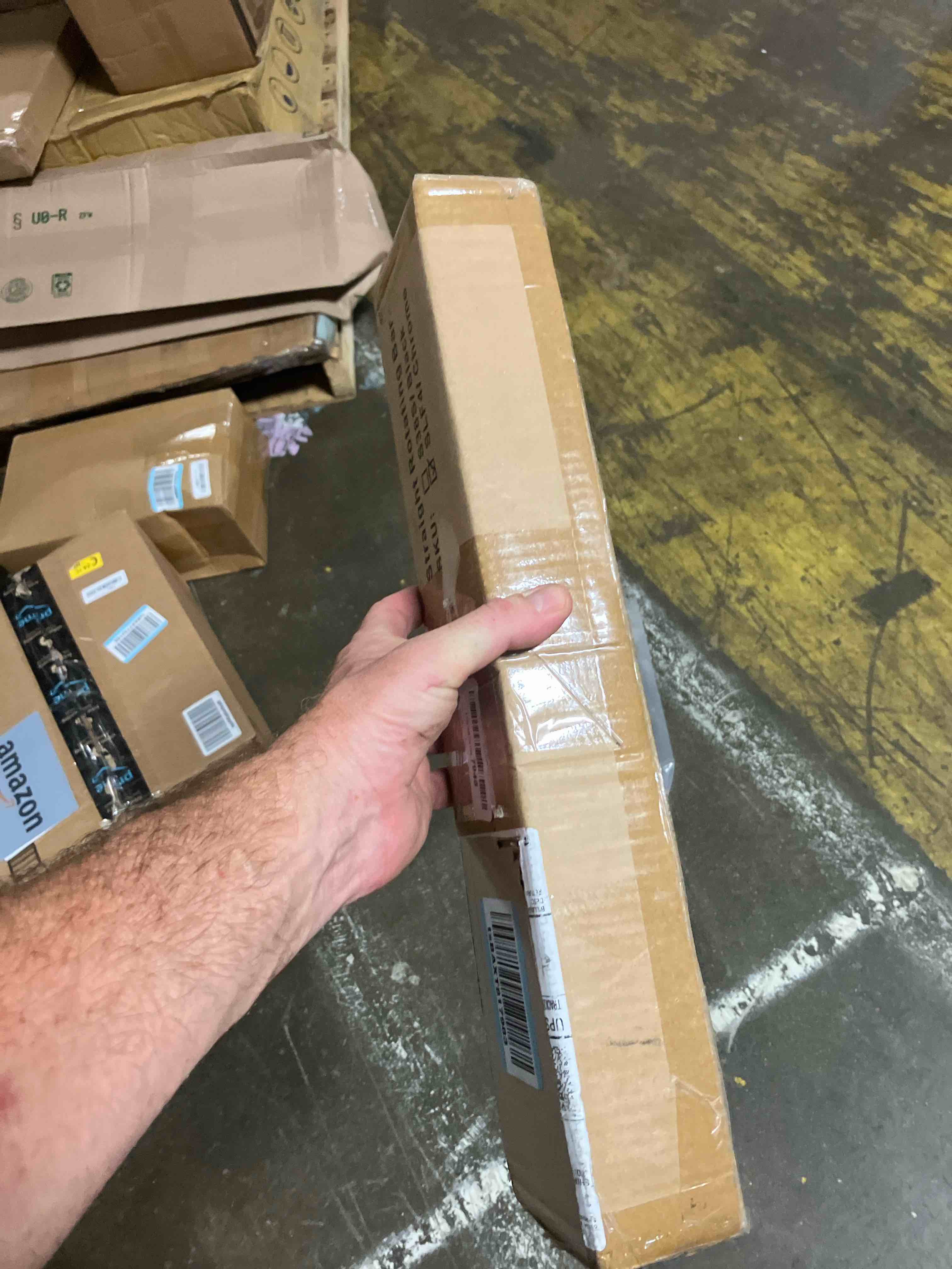 https://s3.amazonaws.com/lotting-images-prod/phillipi/TEA1209348_1753811817794.jpeg