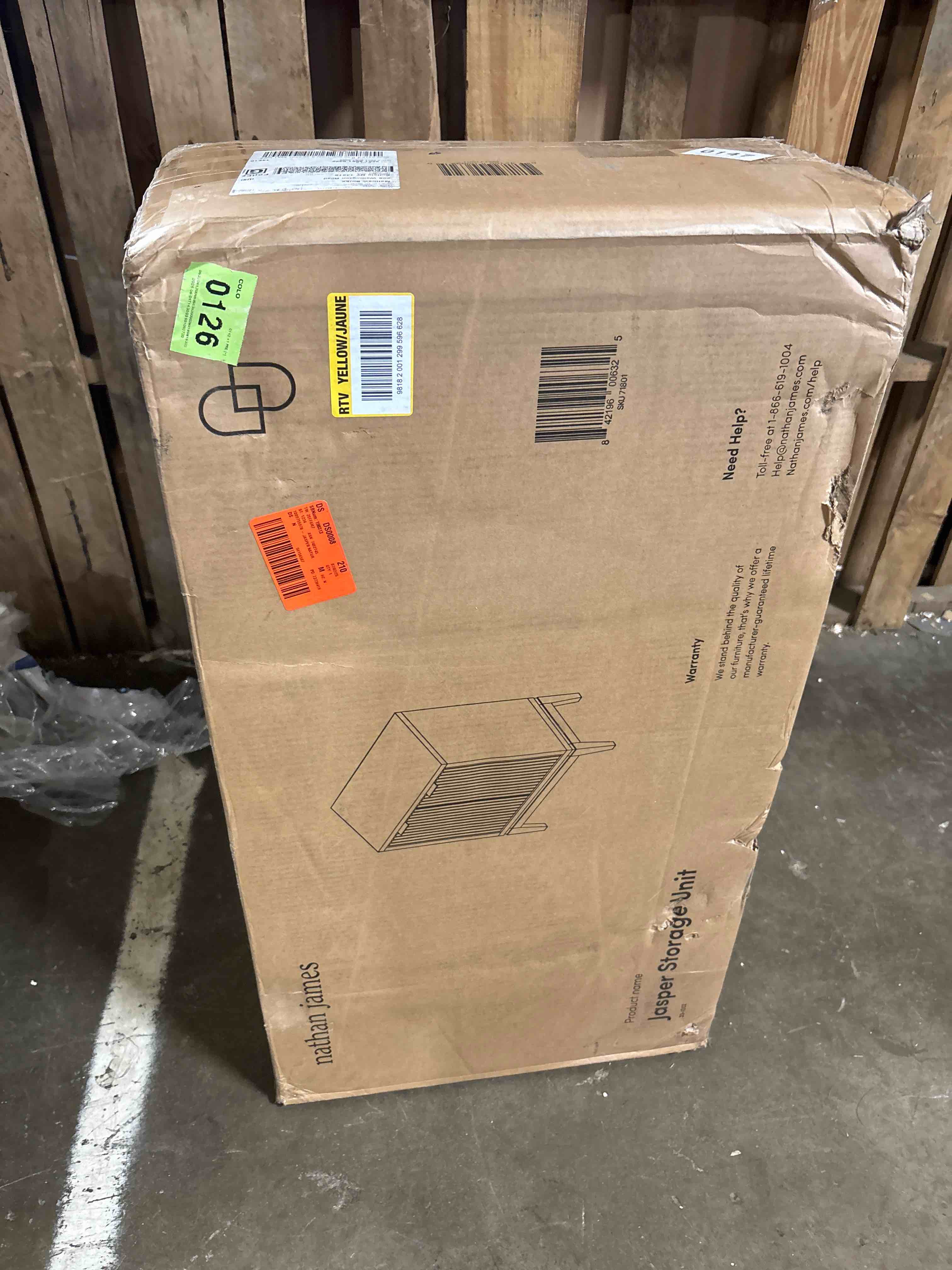 https://s3.amazonaws.com/lotting-images-prod/phillipi/TEA1209356_1753885400974.jpeg